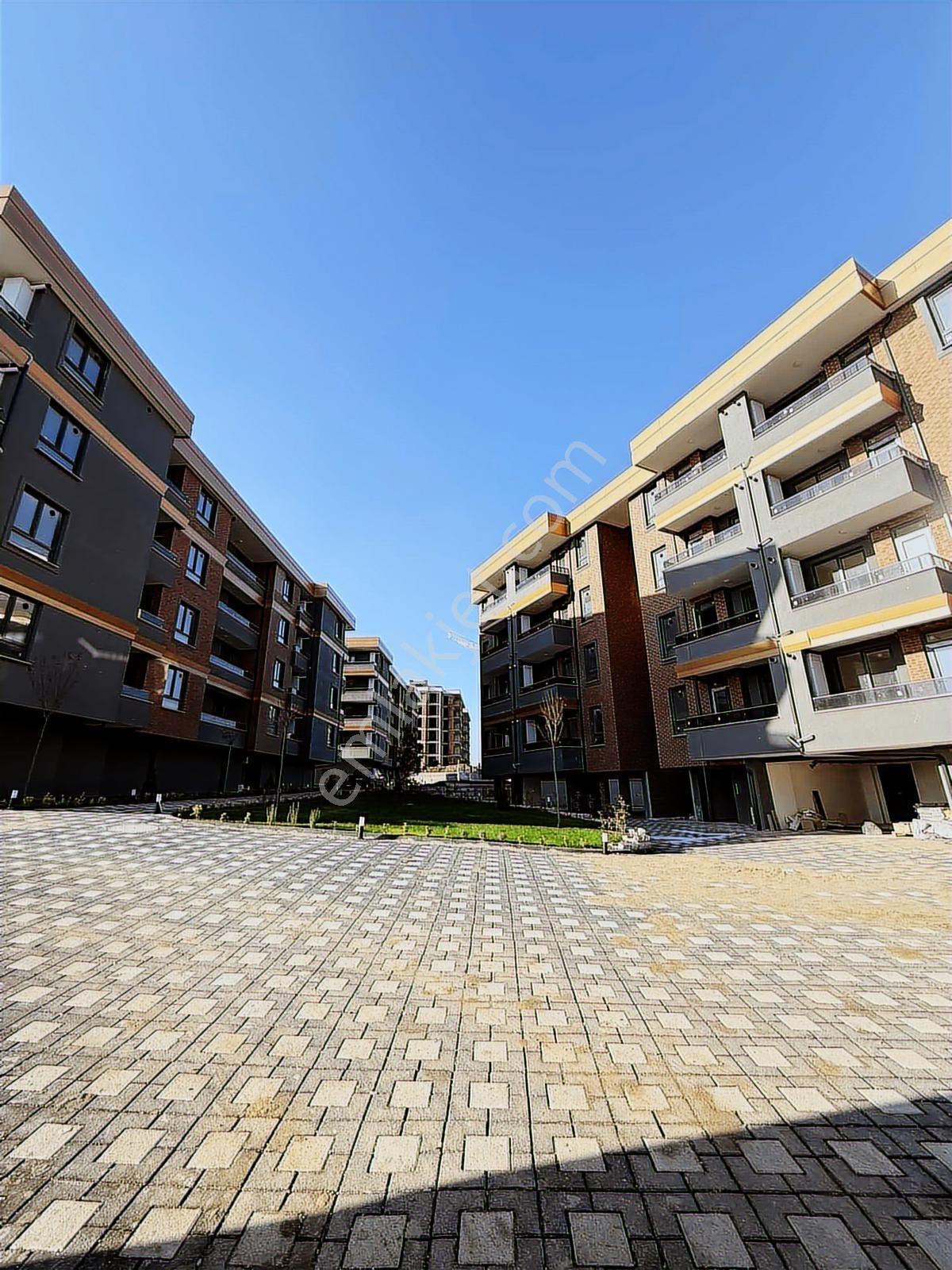 Ulucan'dan İnegöl Mobilyum Avm Civarı Lüks Havuzlu Site İçi 1+1 - Görsel 7