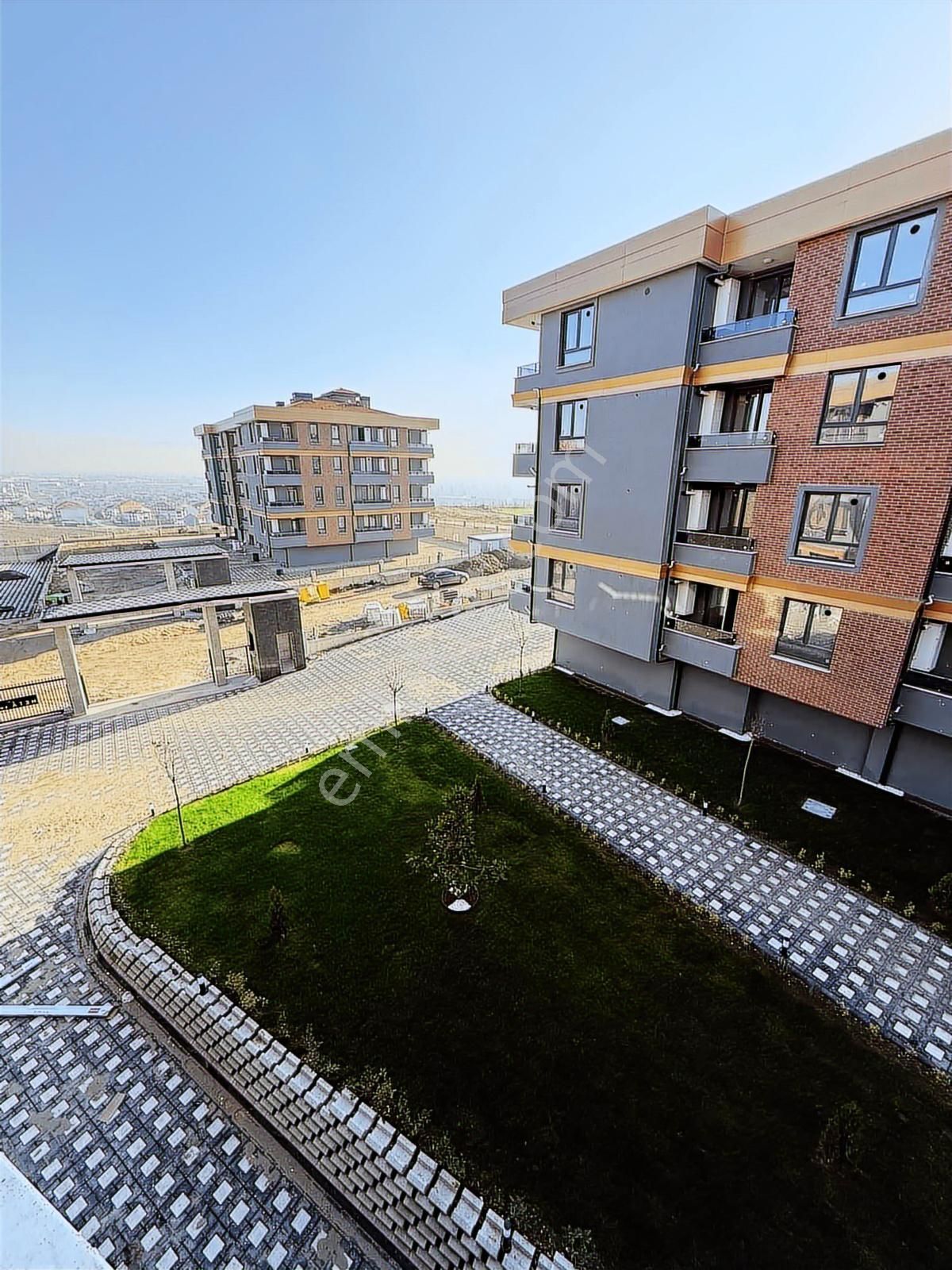 Ulucan'dan İnegöl Mobilyum Avm Civarı Lüks Havuzlu Site İçi 1+1 - Görsel 19