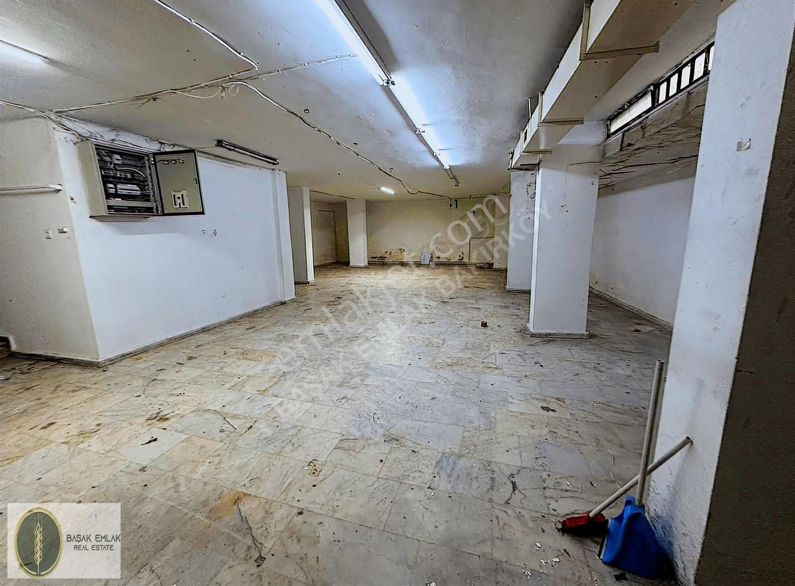 Zeytinburnu, Sümer Mah., Satılık, 3 Katlı, 330 M2, Dükkan