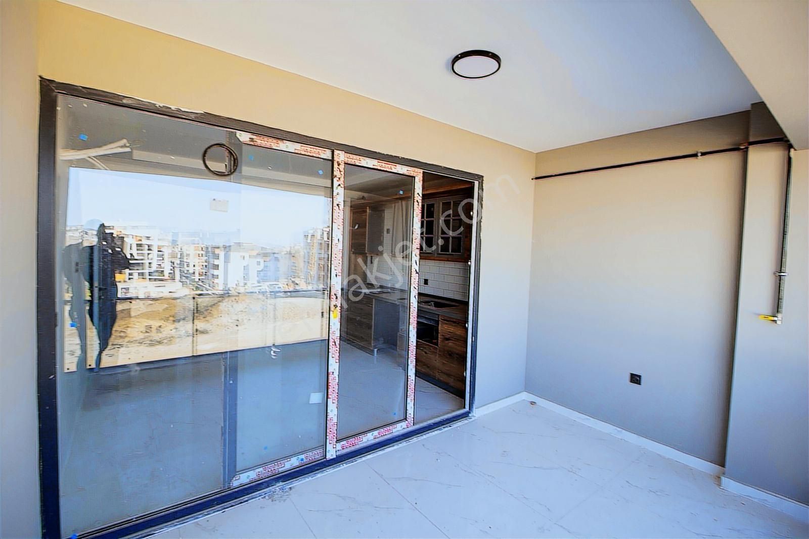 Kayapa Çamlık'ta 165 M2 3+1 Ebevyn Banyo Asansör Giyinme Odası - Görsel 11