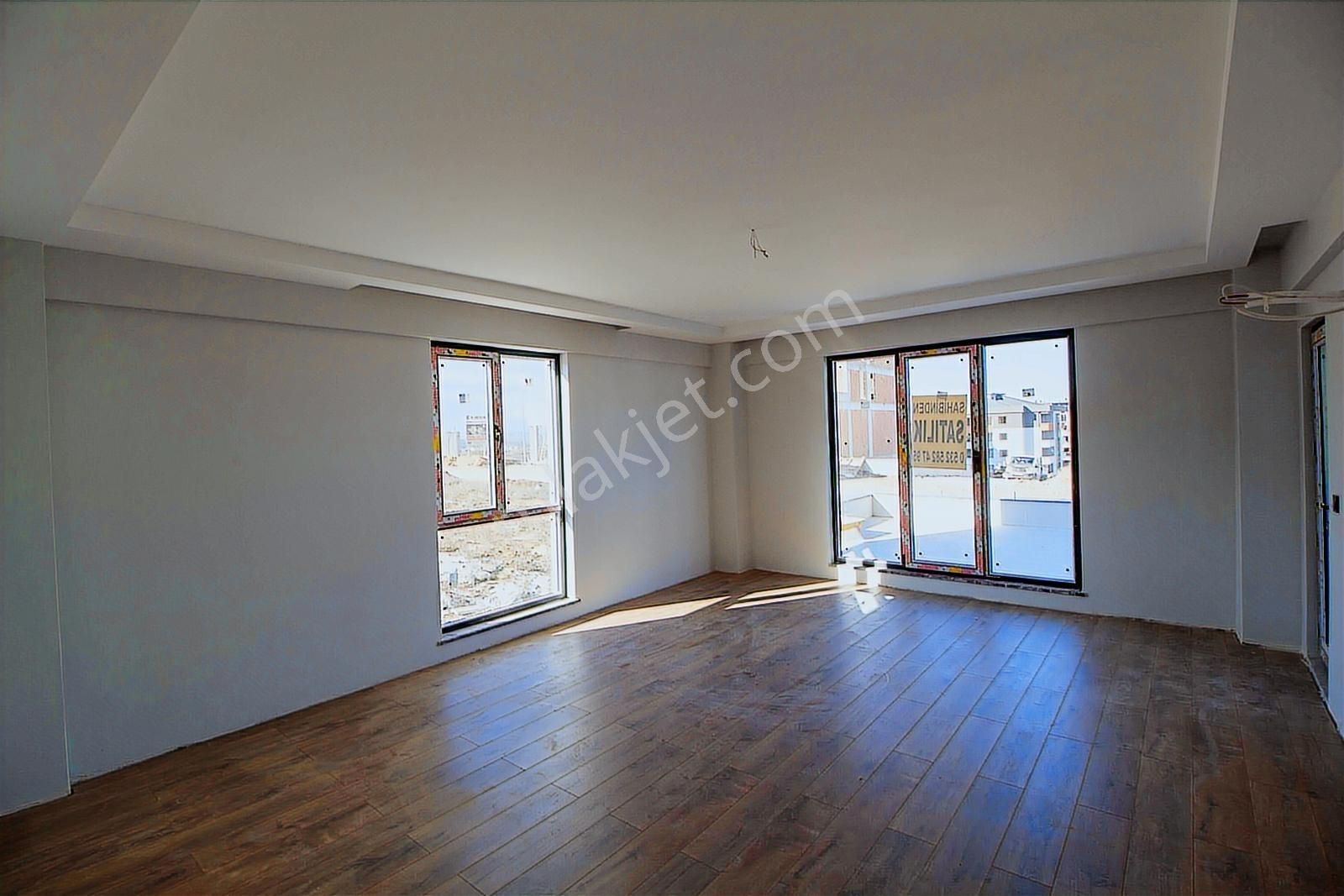 Kayapa Çamlık'ta 165 M2 3+1 Ebevyn Banyo Asansör Giyinme Odası - Görsel 4