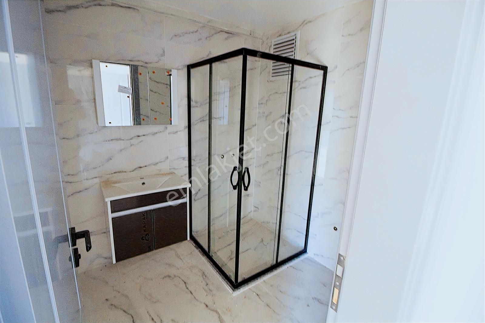 Kayapa Çamlık'ta 165 M2 3+1 Ebevyn Banyo Asansör Giyinme Odası - Görsel 23