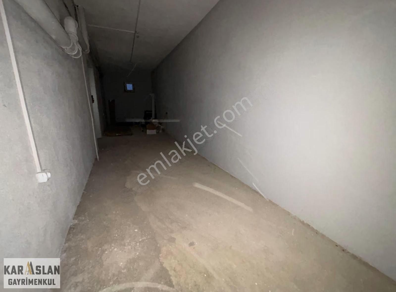 Başiskele Barbaros'ta Harika Konumlu Acil Satılık Dükkan&depo - Görsel 2