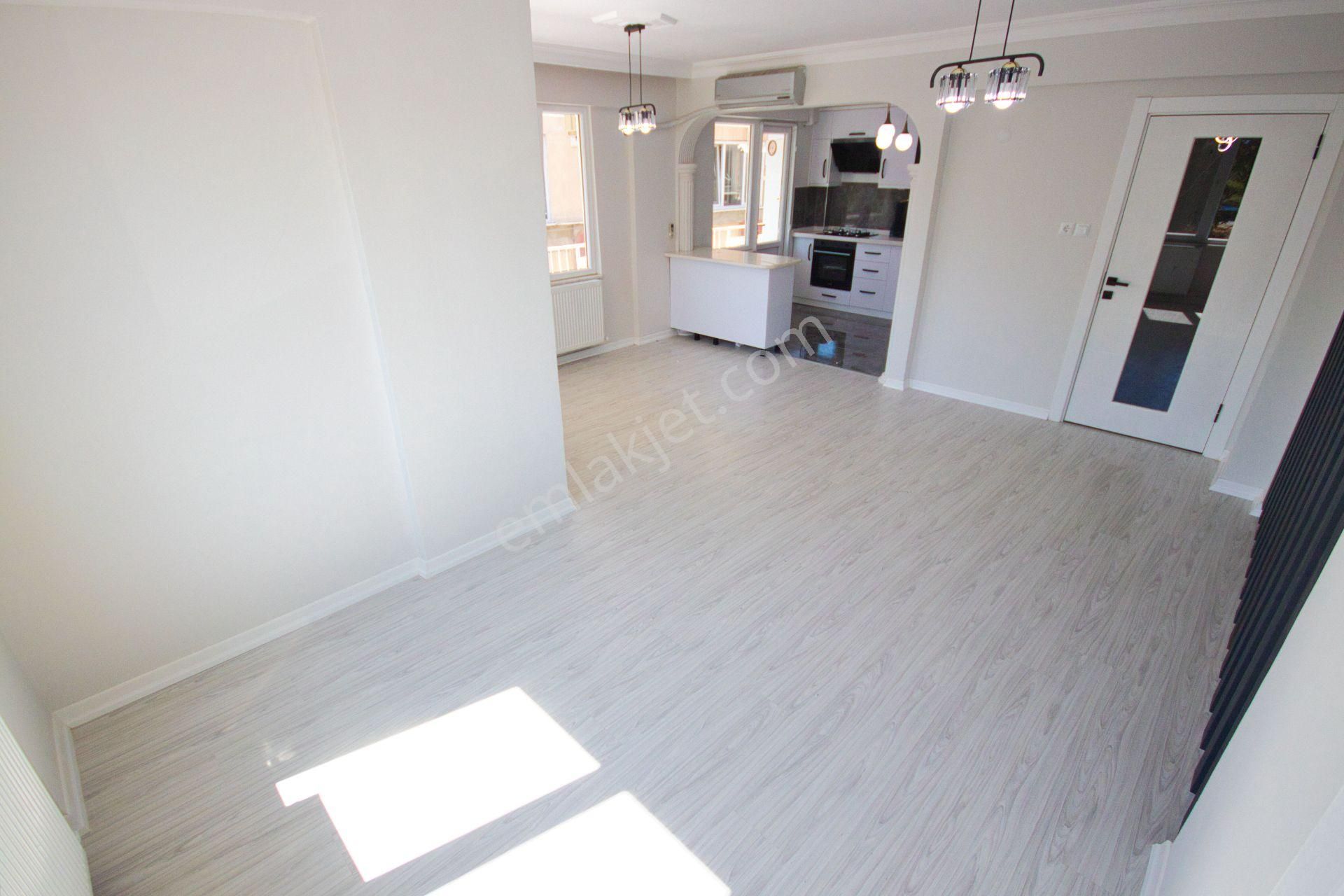 🛑🛑aktif'ten Akçay'da Satılık Denize 500mt Doğalgazlı Harika Nezih Muhitte Arakat 3+1 Daire - Görsel 8