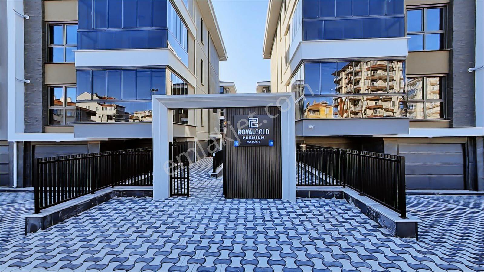 Royal Gold Sitesinde Satılık Sıfır 3+1 4+1 Daire'ler - Görsel 31