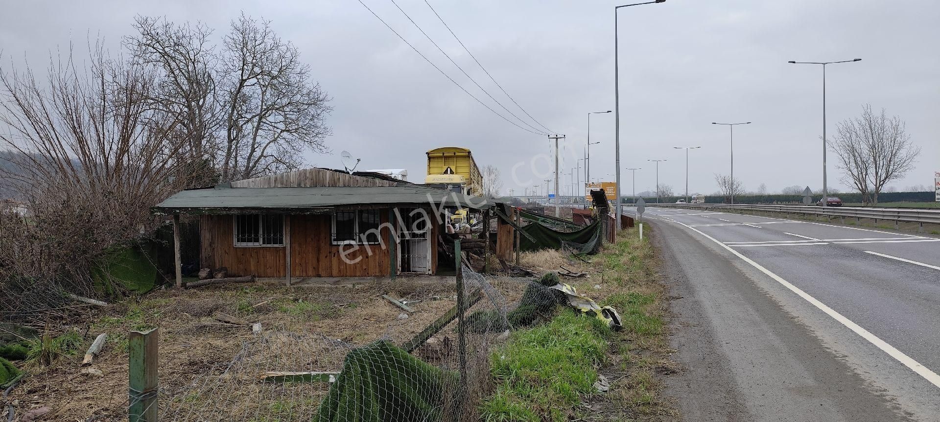 Poyrazlar Yolu Üzerinde 1?1