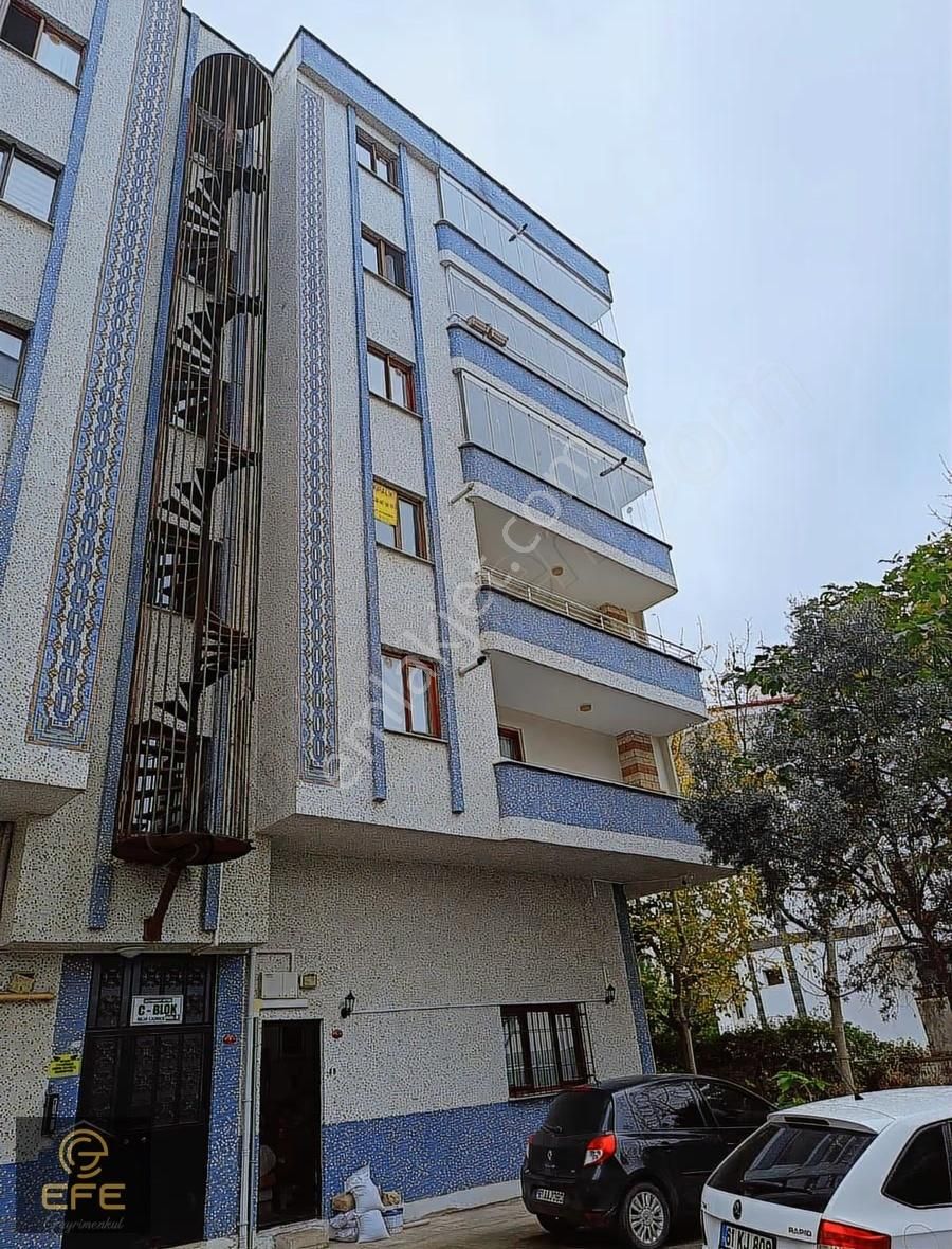 Efe Gayrimenkulden Kiralık 3+1 Merkezi Konumda Daire - Görsel 8