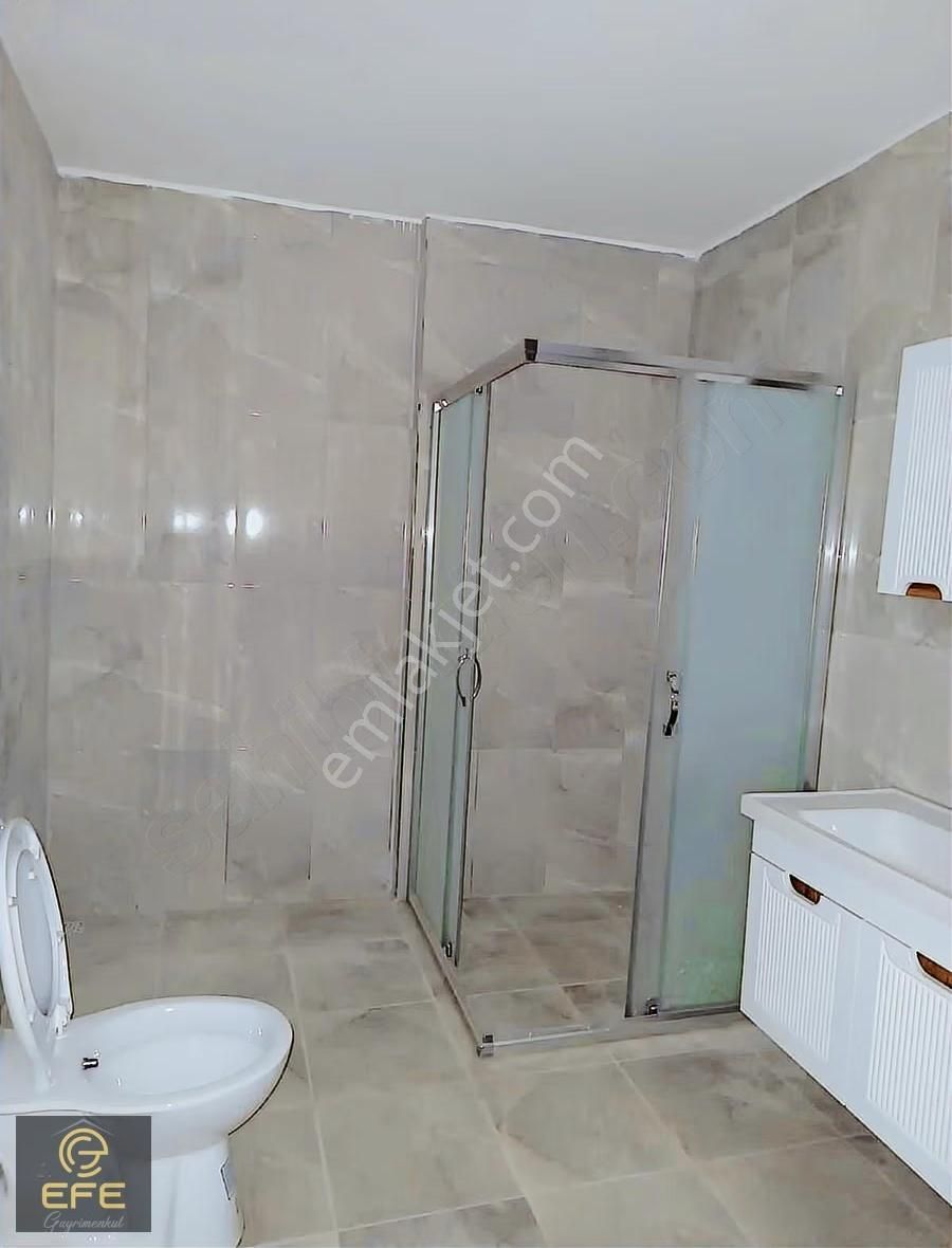 Efe Gayrimenkulden Kiralık 3+1 Merkezi Konumda Daire - Görsel 35