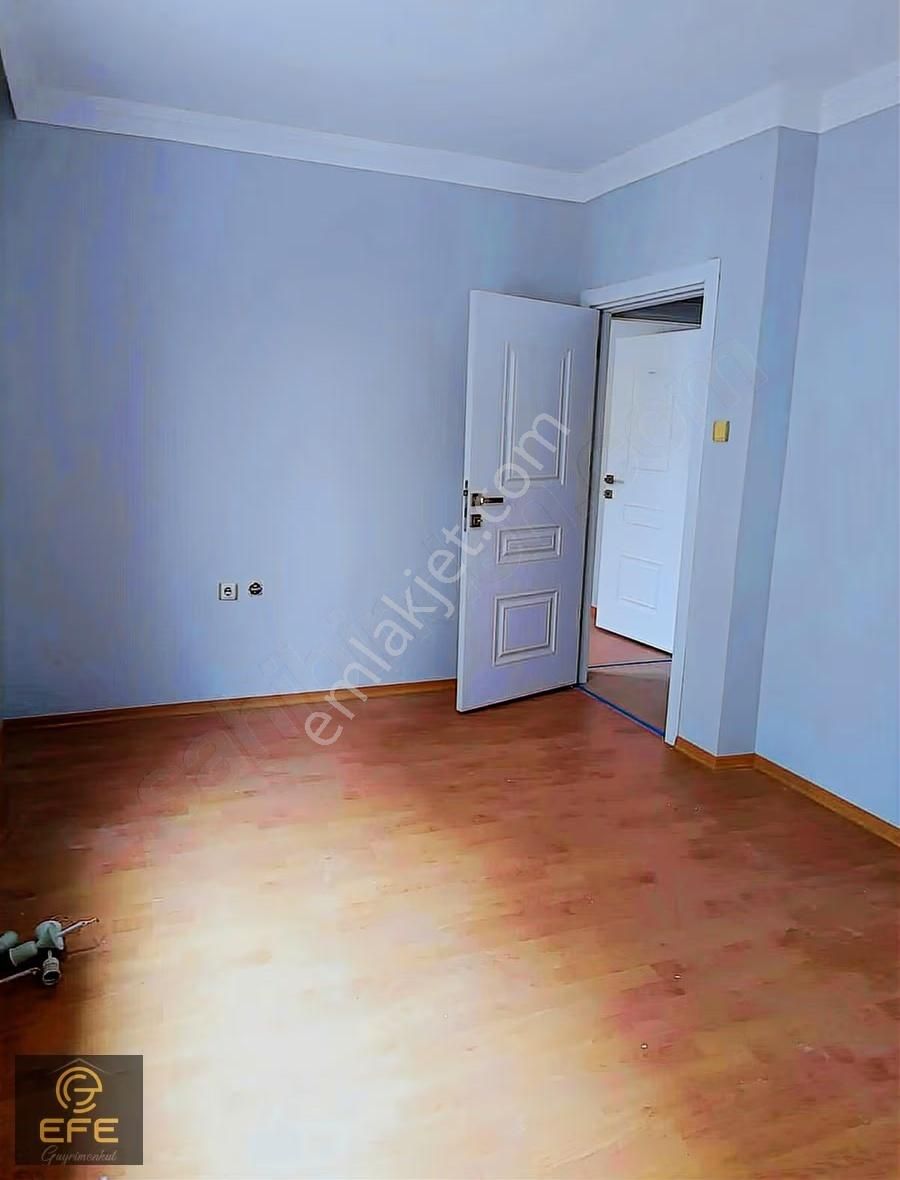 Efe Gayrimenkulden Kiralık 3+1 Merkezi Konumda Daire - Görsel 25