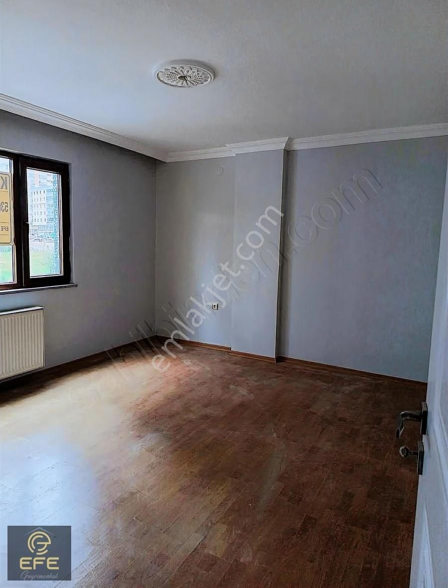 Efe Gayrimenkulden Kiralık 3+1 Merkezi Konumda Daire - Görsel 7