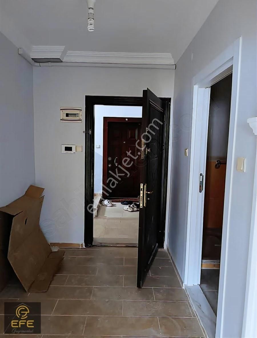 Efe Gayrimenkulden Kiralık 3+1 Merkezi Konumda Daire - Görsel 14