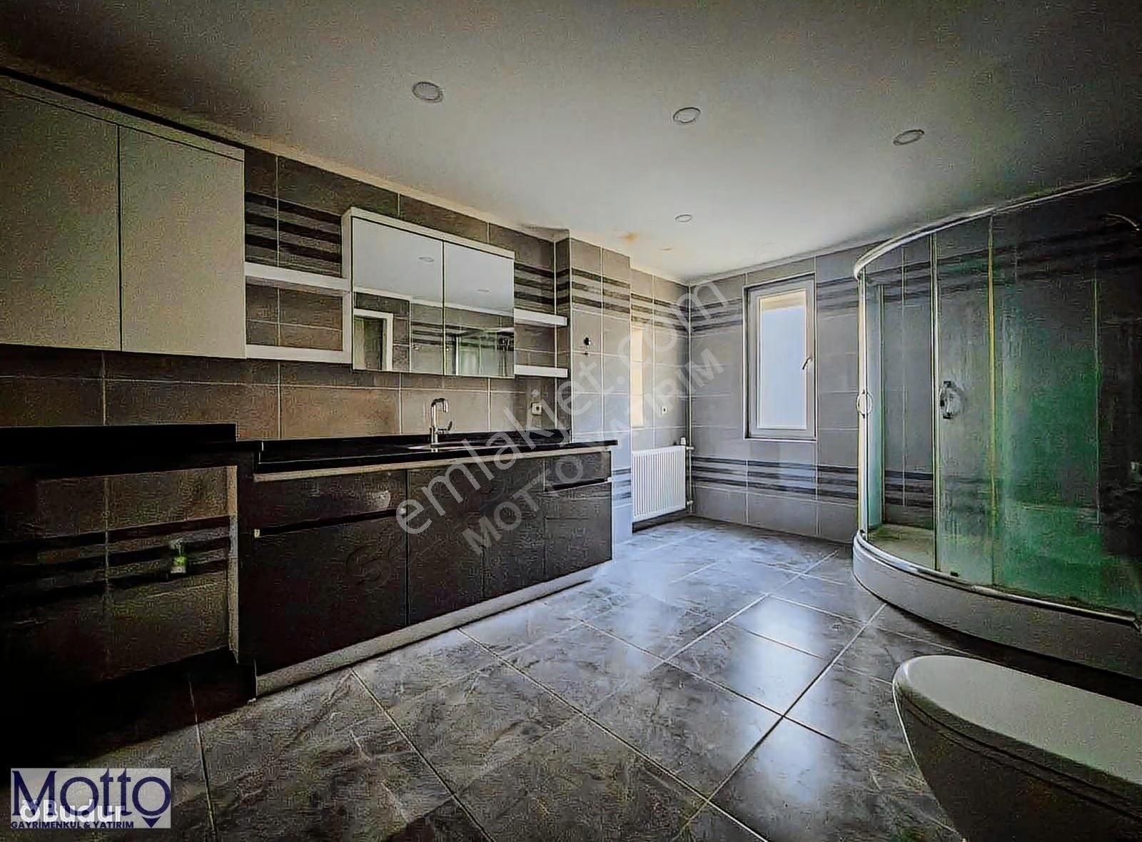 Şirinyalıda Denize 1 Dakika 250 M² 4cepheli 3+1 Kiralık Daire - Görsel 28