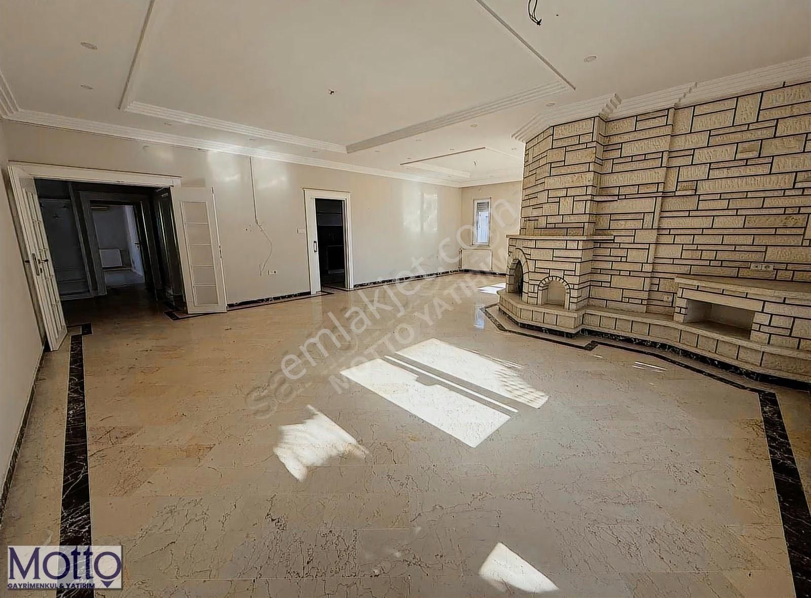 Şirinyalıda Denize 1 Dakika 250 M² 4cepheli 3+1 Kiralık Daire - Görsel 6