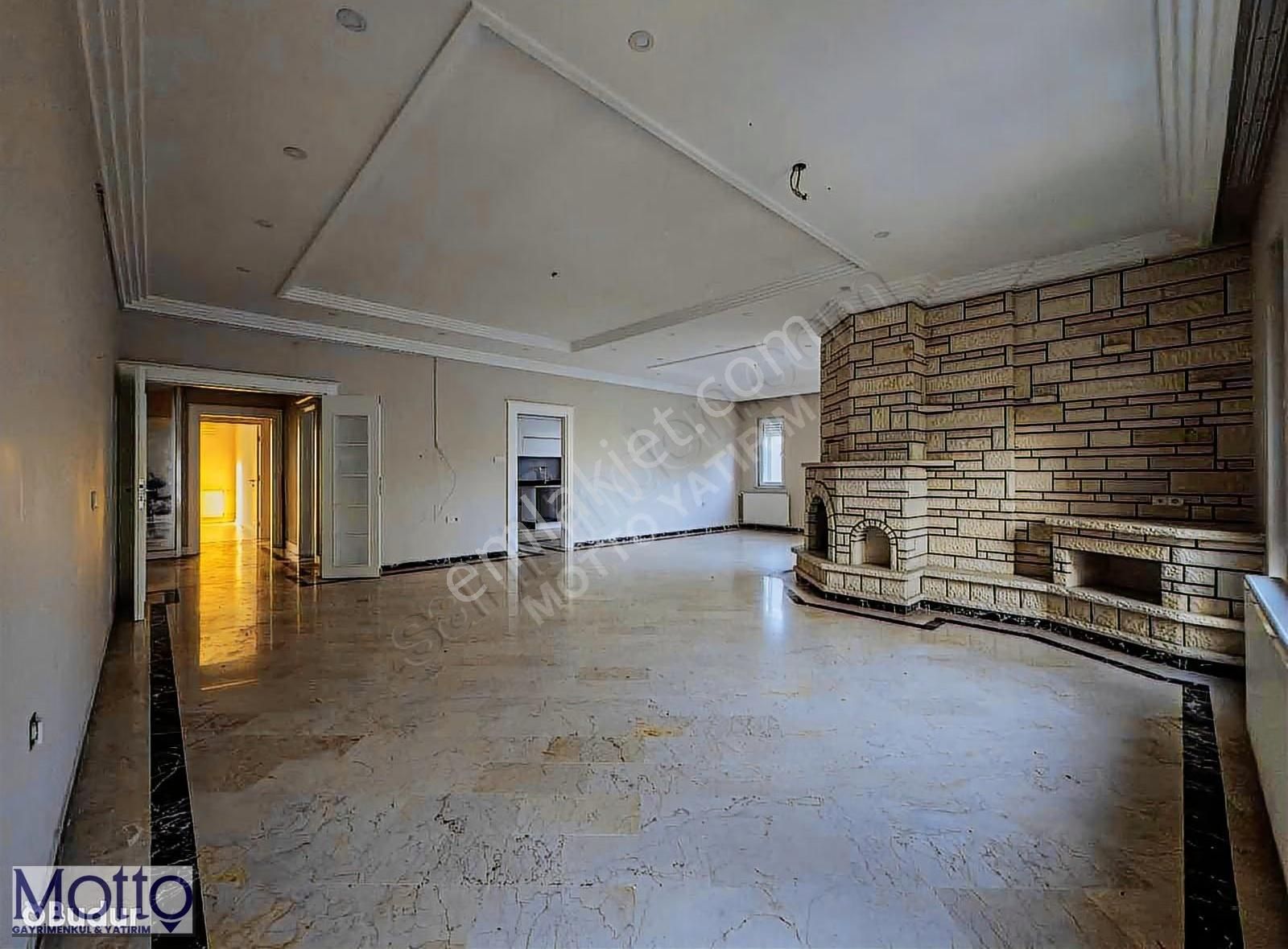 Şirinyalıda Denize 1 Dakika 250 M² 4cepheli 3+1 Kiralık Daire - Görsel 26