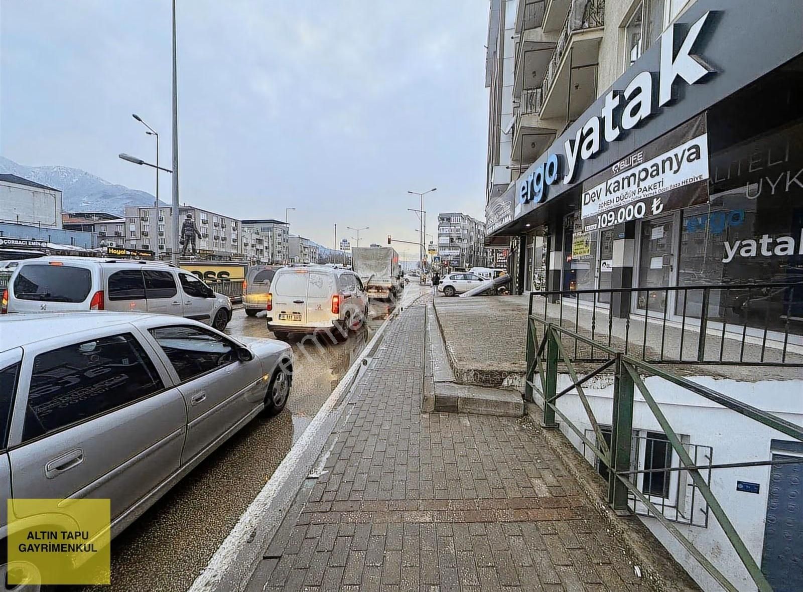 İşlek Yerde 140 M2 Dükkan - Görsel 7