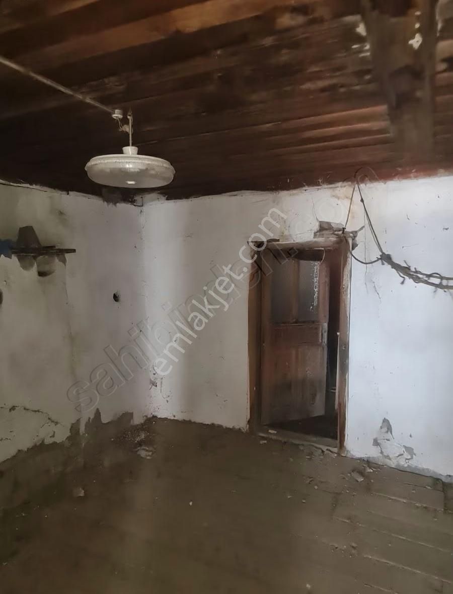 Yakaköyde Satılık Köy Evi - Görsel 19