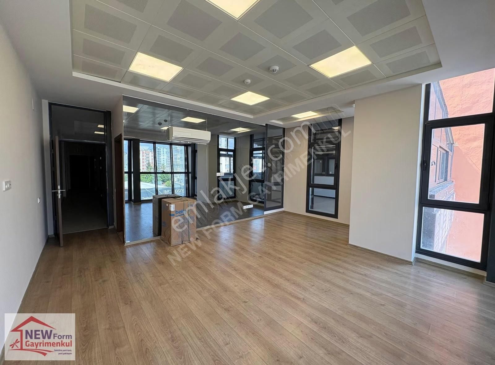 New Form Dan Maxima Plaza Da Kiralık 3+1 Ofis - Görsel 13