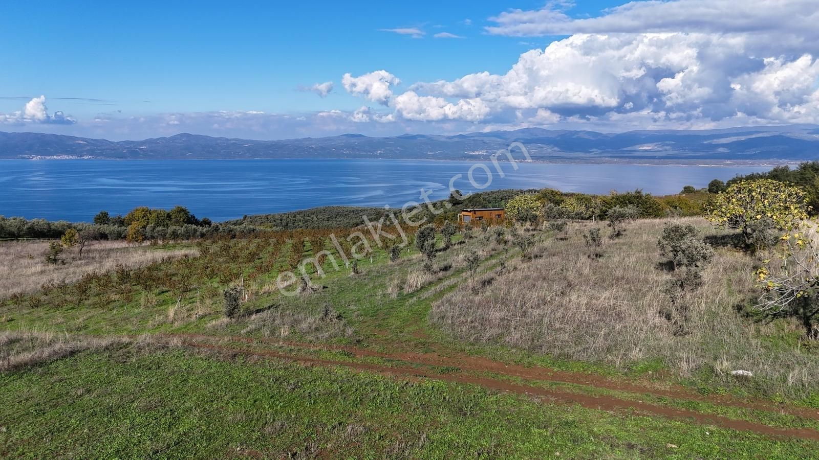 Aydınlar'ın En Güzel Bölgesinde Muhteşem Manzaralı 2300 M2 Tarla - Görsel 12