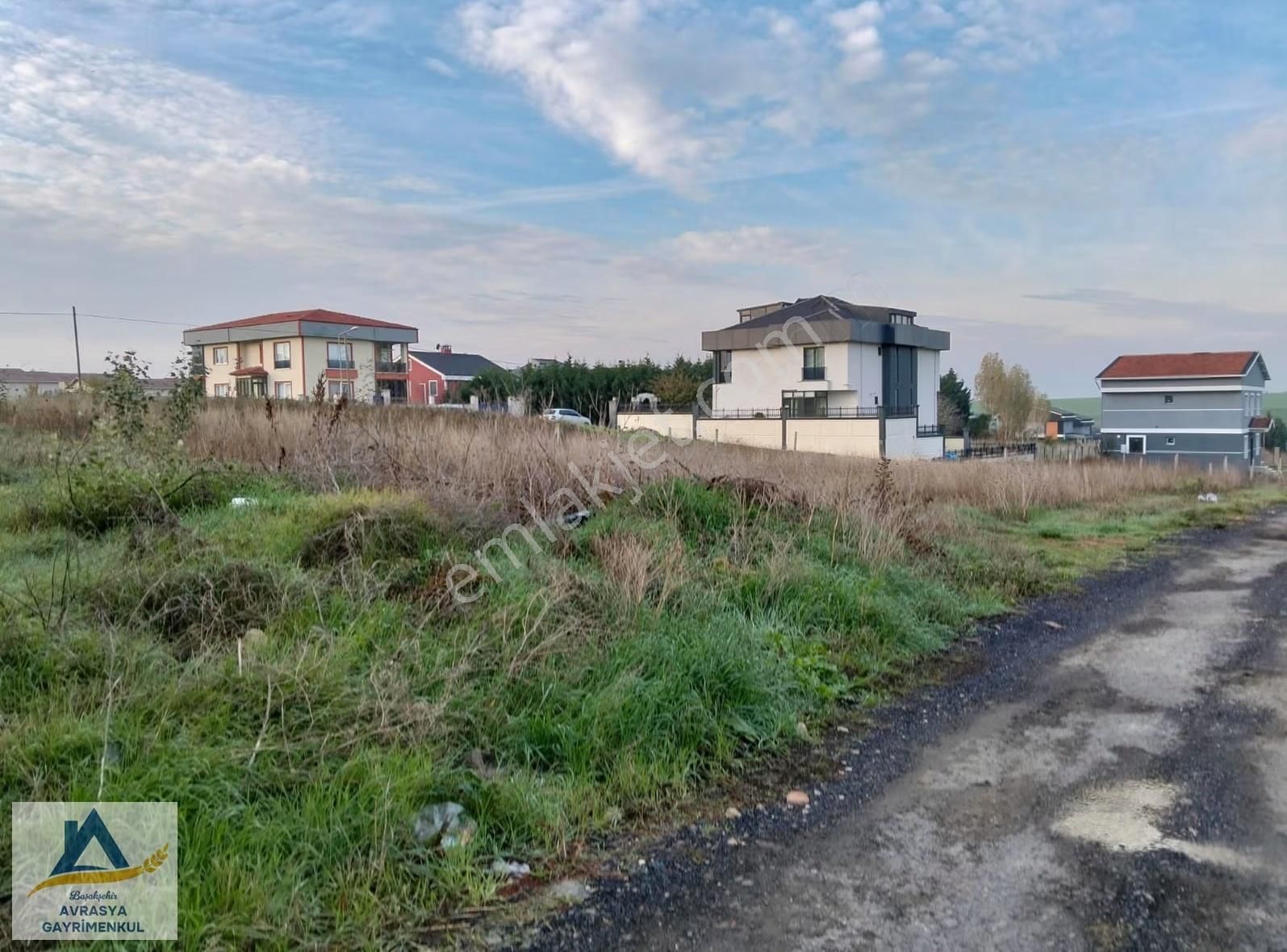 Silivri Mimarsinan'da Lüks Villalar Bölgesinde 500m2 İmarlı Arsa - Görsel 9