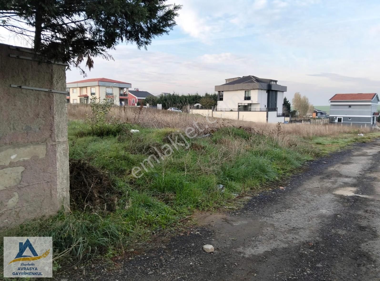 Silivri Mimarsinan'da Lüks Villalar Bölgesinde 500m2 İmarlı Arsa - Görsel 4