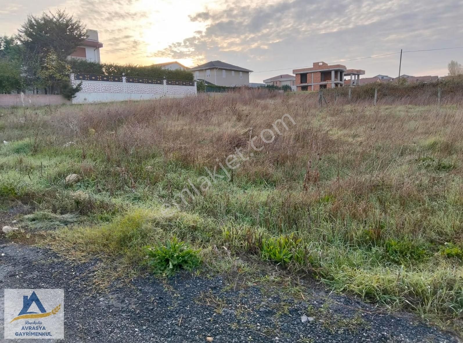 Silivri Mimarsinan'da Lüks Villalar Bölgesinde 500m2 İmarlı Arsa - Görsel 13