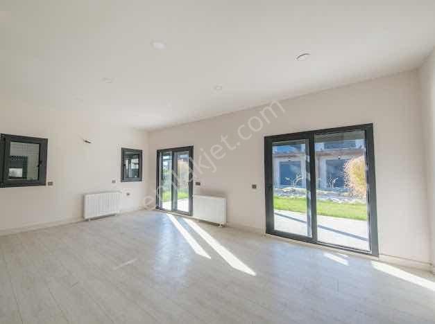 İzmir Seferihisar Doğanbey'de Site İçerisinde Satılık Lüks Villa - Görsel 5