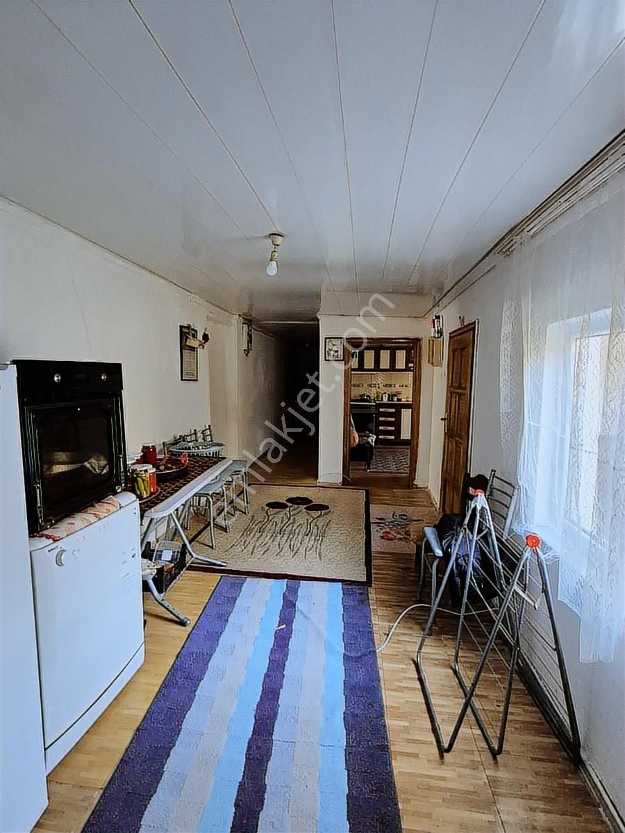 Mir'den Manyas - Kızıksa'da, Bakımlı, Geniş Ve Ferah Müstakil Ev - Görsel 13