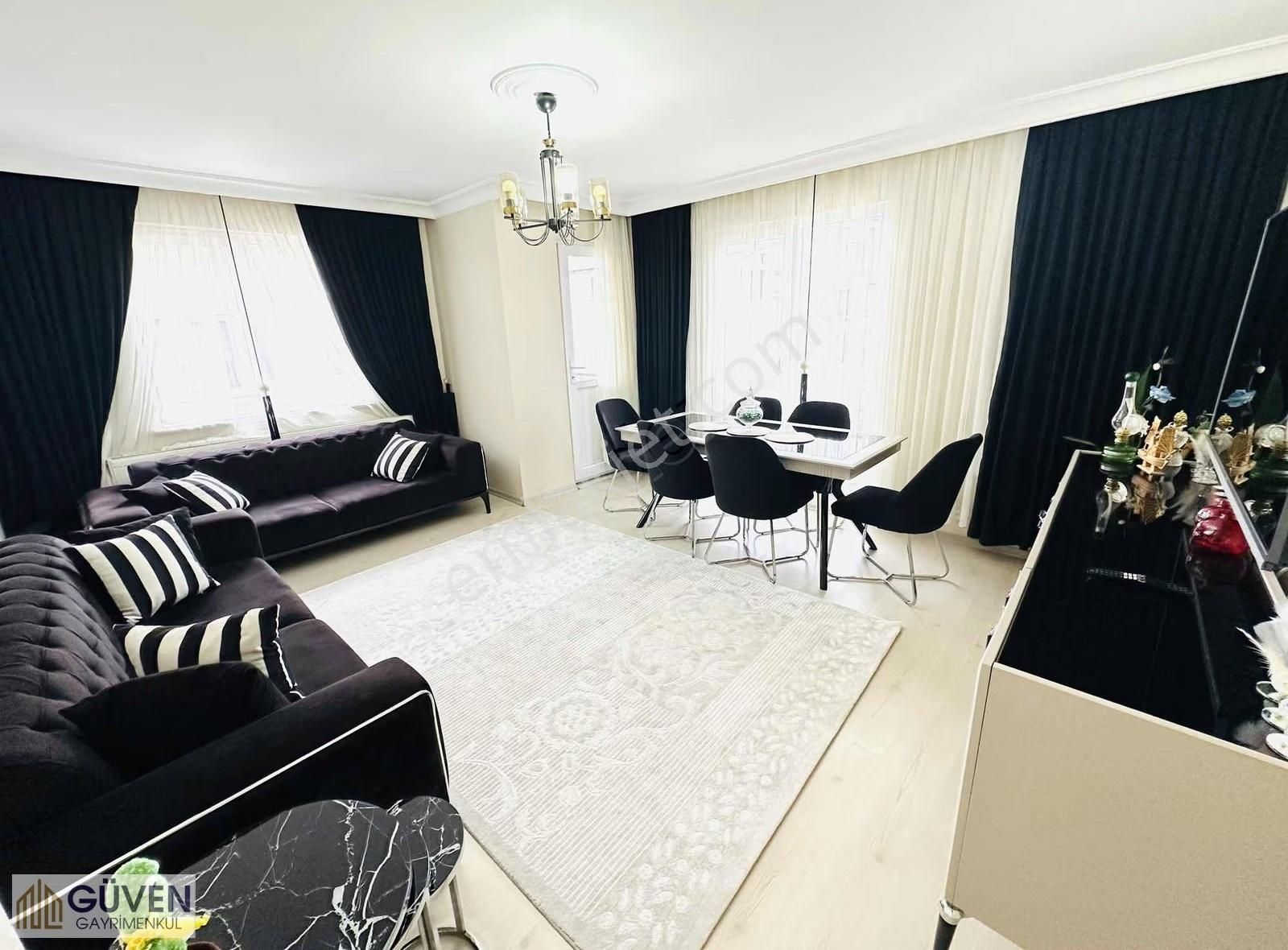 Marmarayın Yakını Bölünmüş İki Ailelik 220m2 Çatı Dublexi - Görsel 26