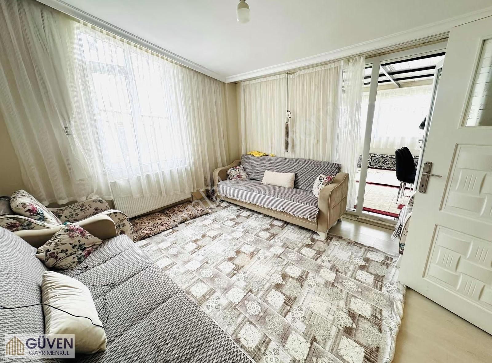 Marmarayın Yakını Bölünmüş İki Ailelik 220m2 Çatı Dublexi - Görsel 16