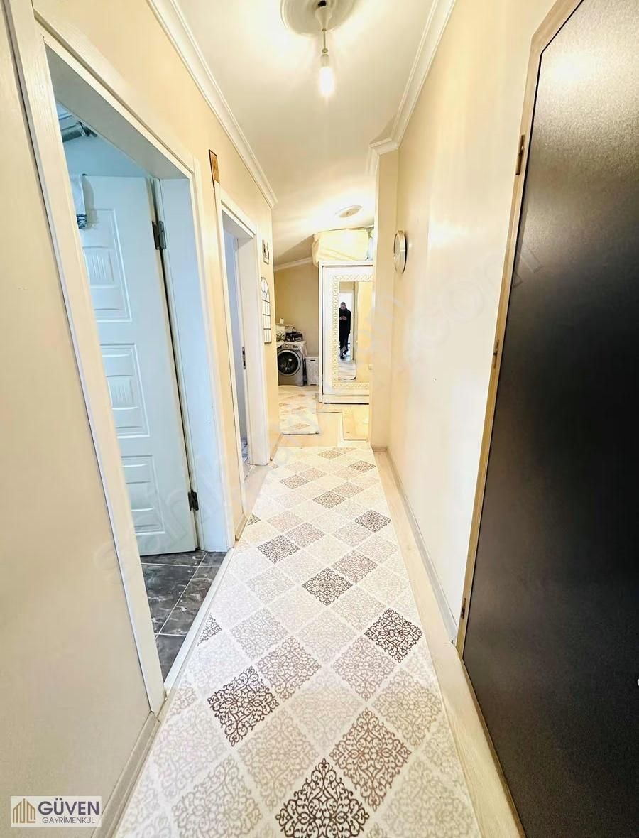 Marmarayın Yakını Bölünmüş İki Ailelik 220m2 Çatı Dublexi - Görsel 9