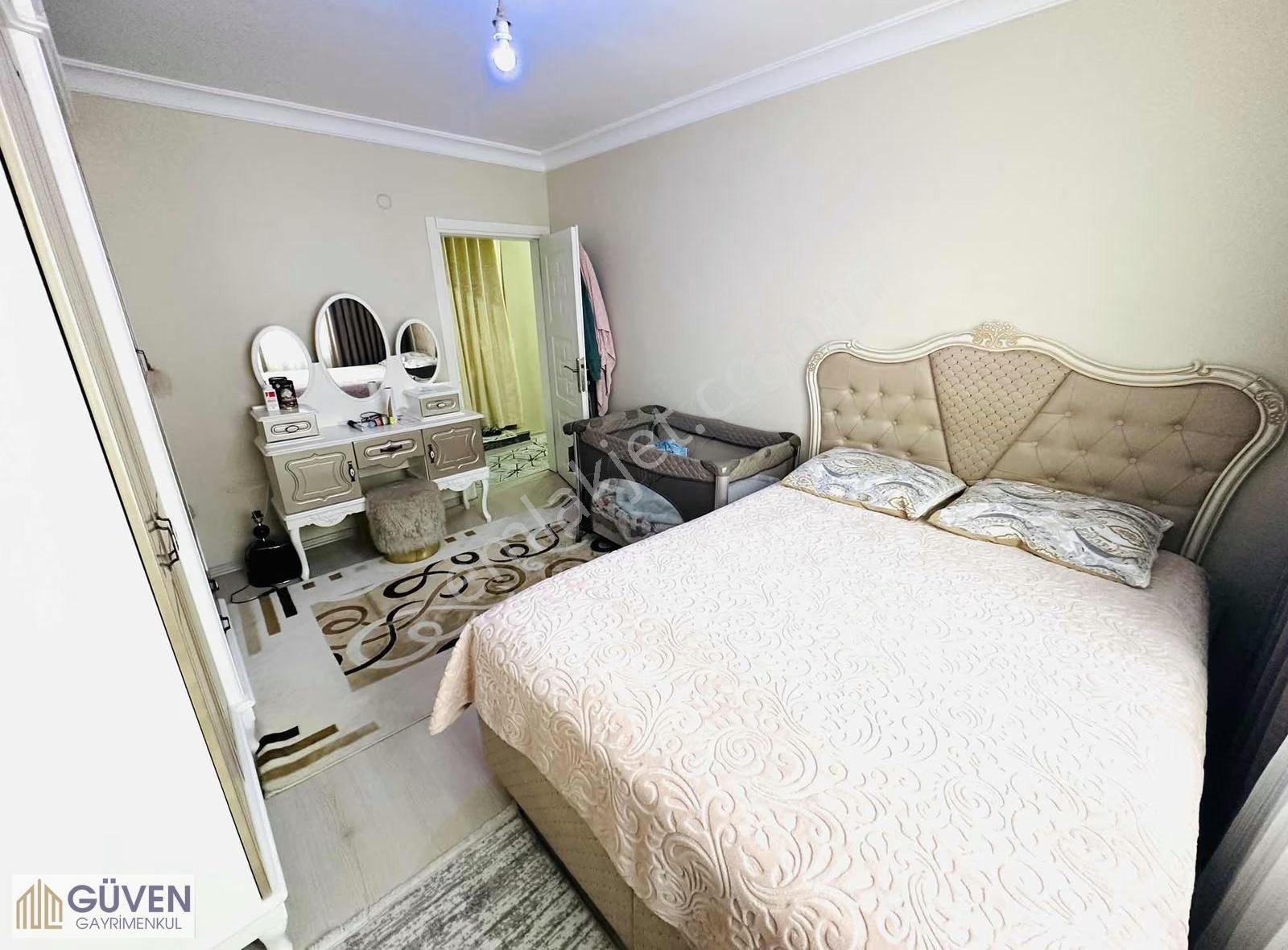 Marmarayın Yakını Bölünmüş İki Ailelik 220m2 Çatı Dublexi - Görsel 7