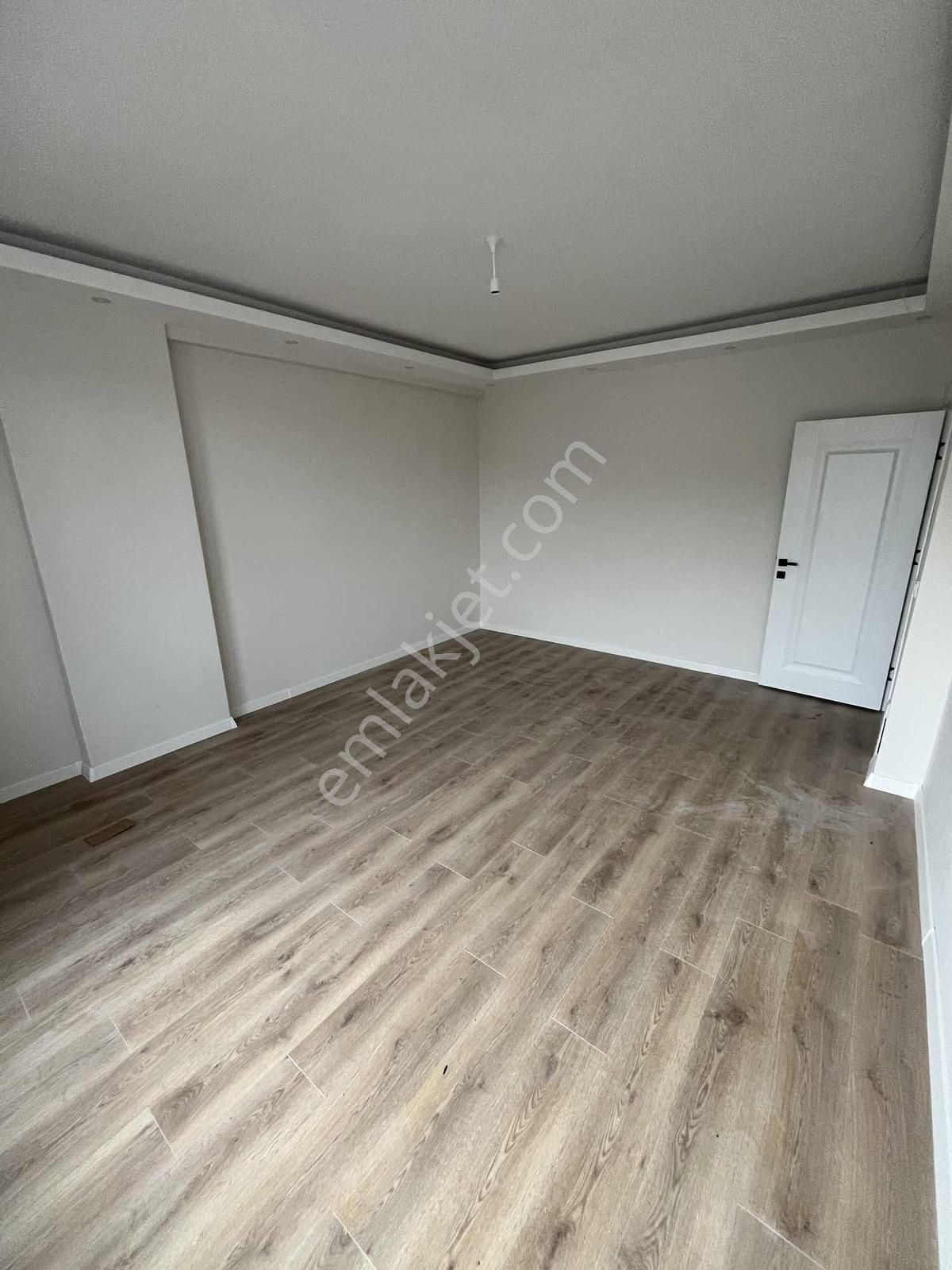 Darıcanın Merkezinde Lüks Deniz Manzaralı Dubleks - Görsel 32