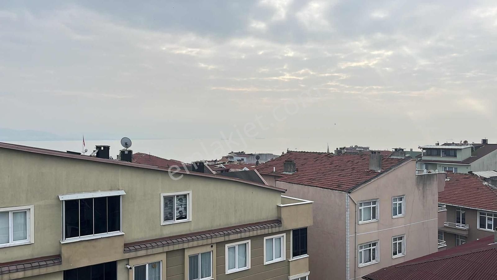 Darıcanın Merkezinde Lüks Deniz Manzaralı Dubleks - Görsel 2