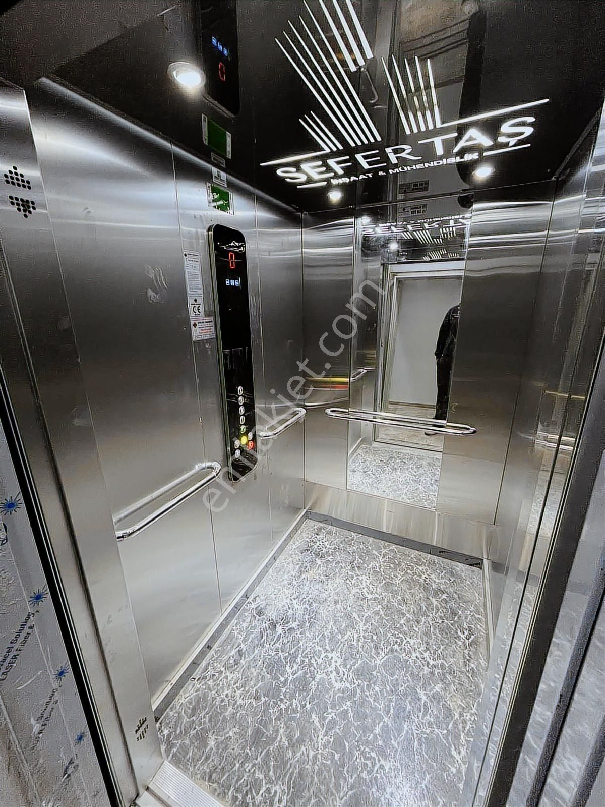 Darıcanın Merkezinde Lüks Deniz Manzaralı Dubleks - Görsel 18