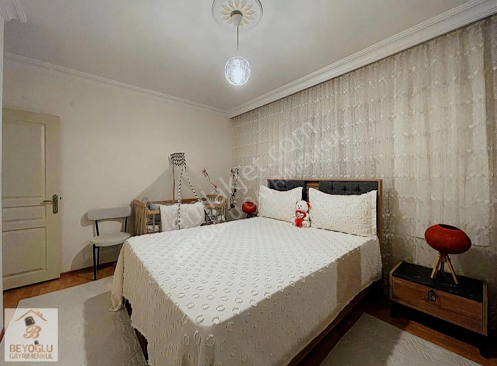 Beyoğlu'ndan Y.giriş Altında Daire Var E.banyolu 2+1 - Görsel 34