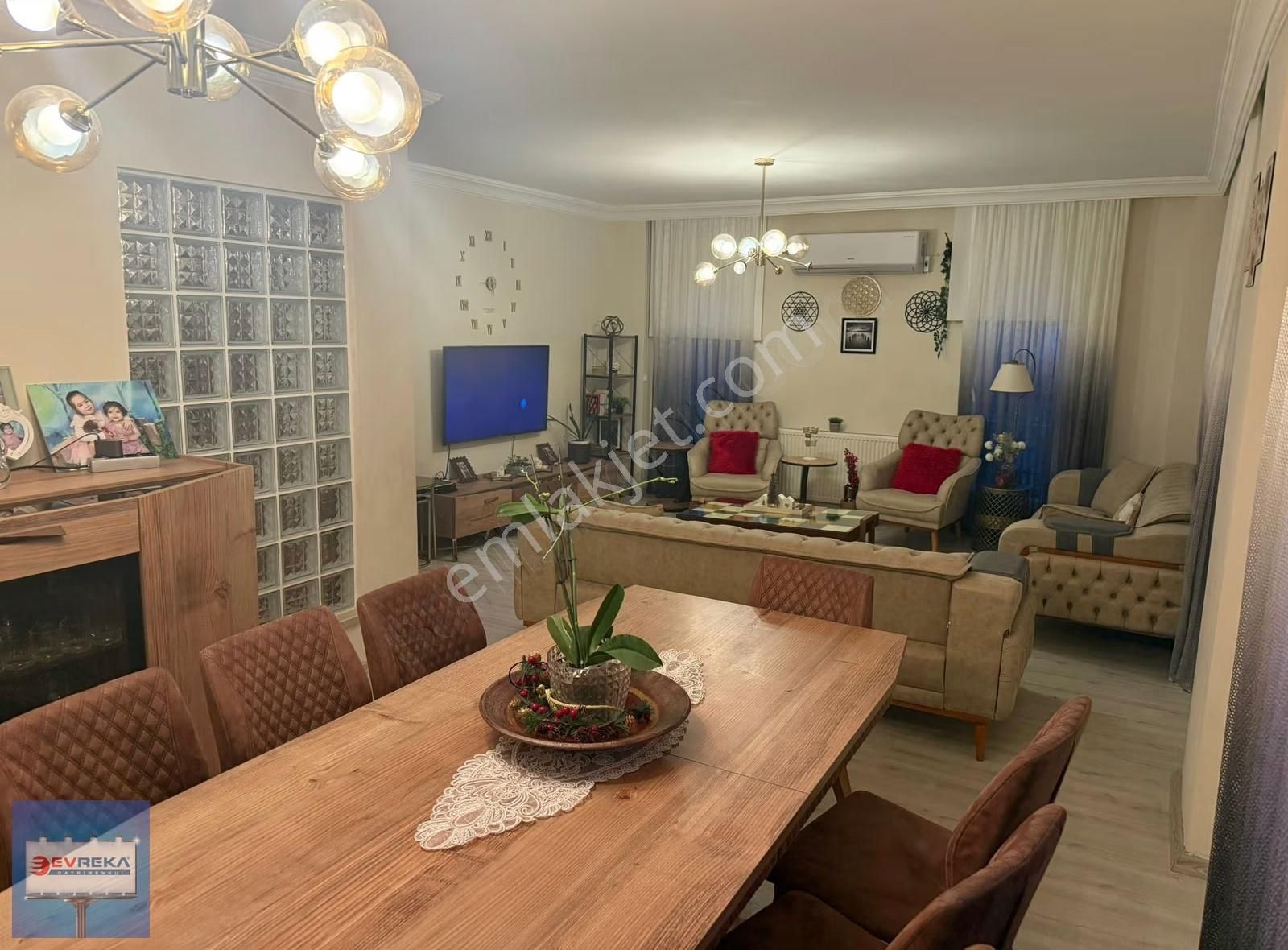 Karahan'da Fourlex Havuzlu Site İçerisinde Satılık Villa - Görsel 22