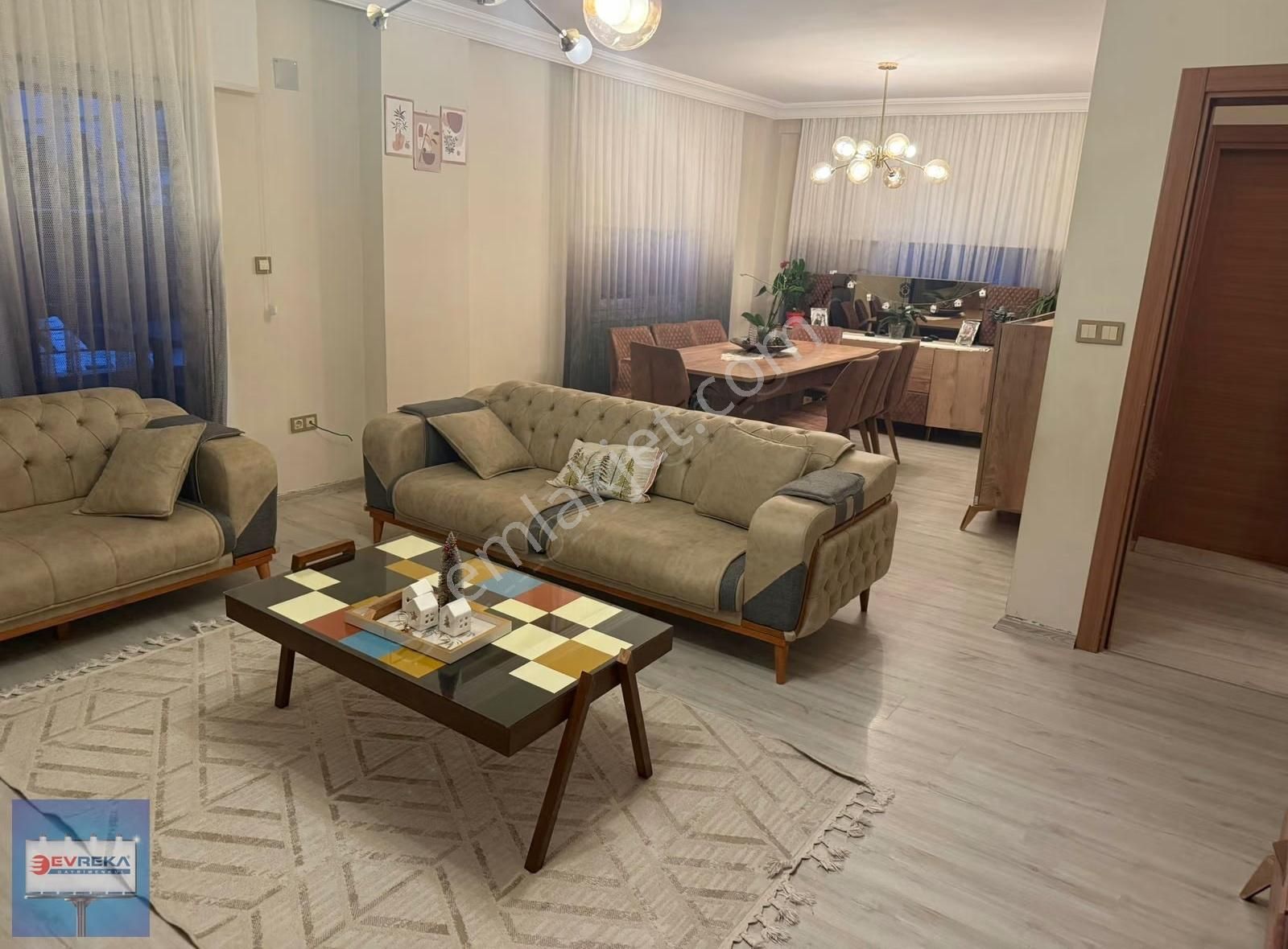 Karahan'da Fourlex Havuzlu Site İçerisinde Satılık Villa - Görsel 21