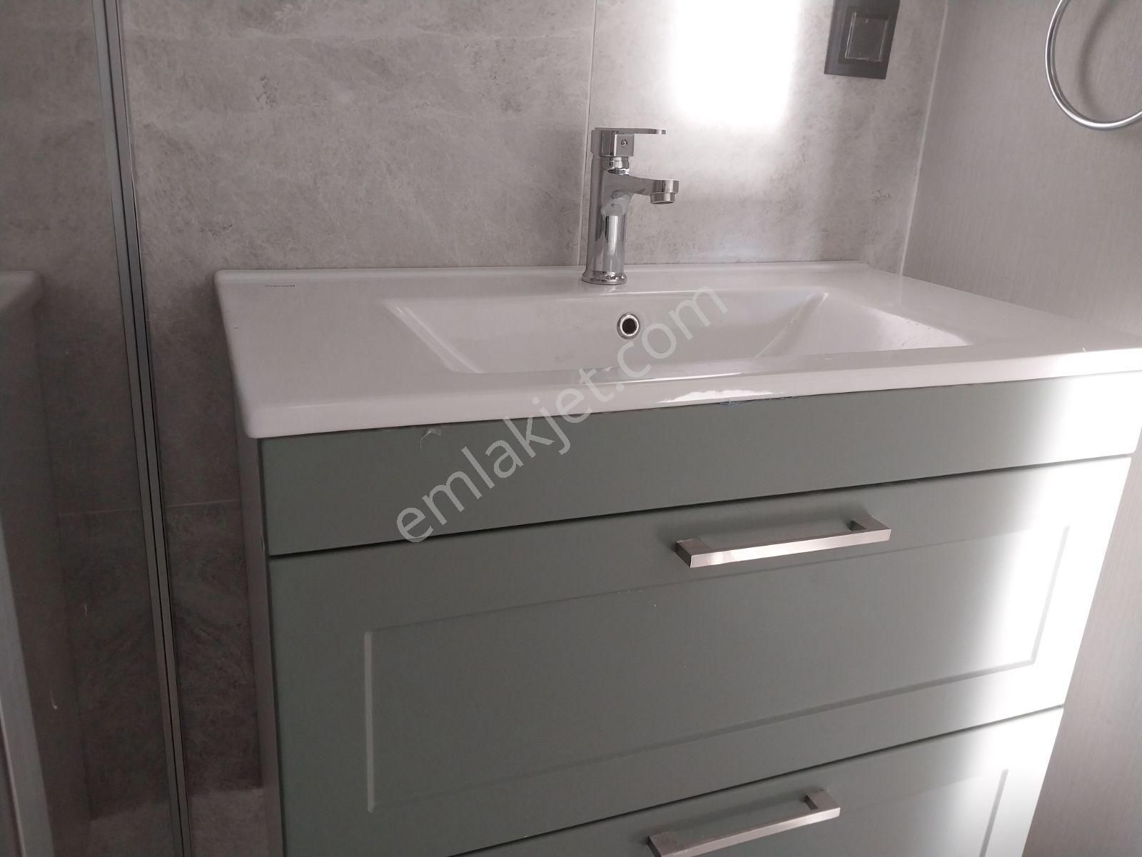 Eles Gayrimenkulden Çamlıca Emlak Konutta Kiralık 2+1 Daireler - Görsel 19