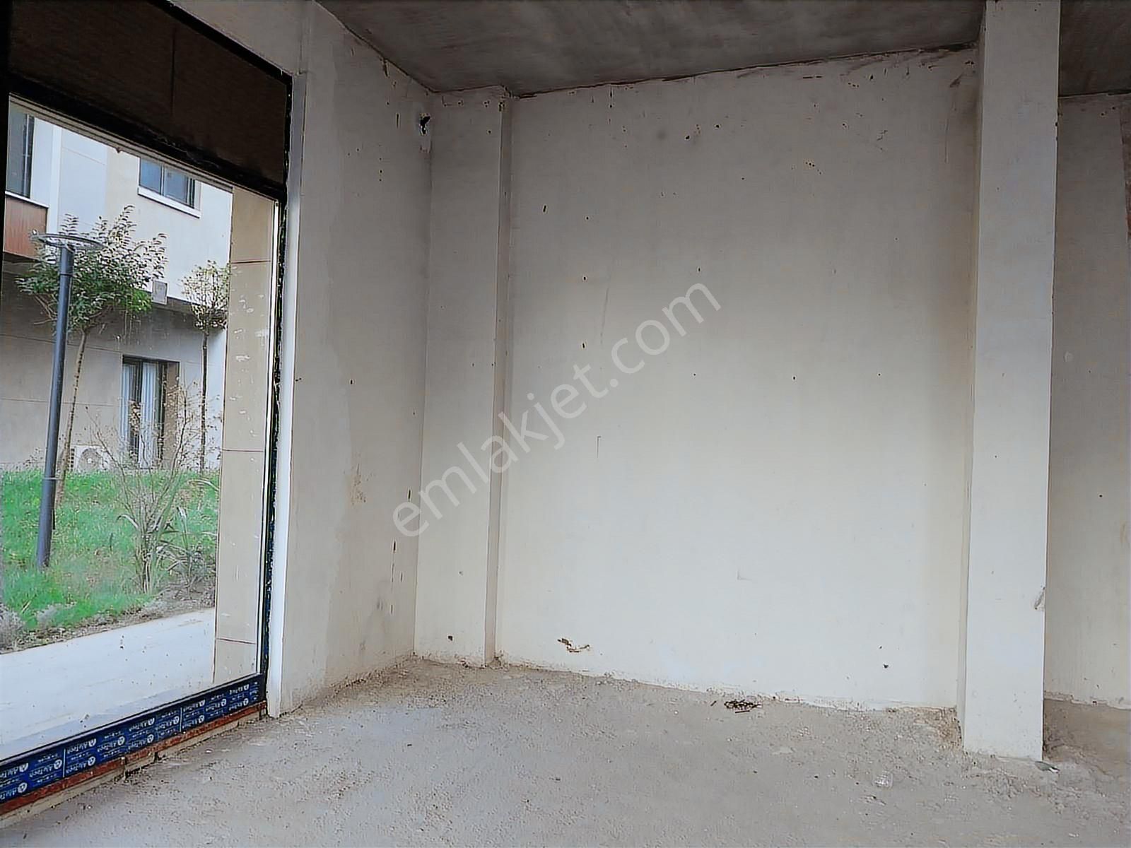 Yeni Açılacak Metroya Çok Yakın 100m2 Cadde Dükkan - Görsel 5