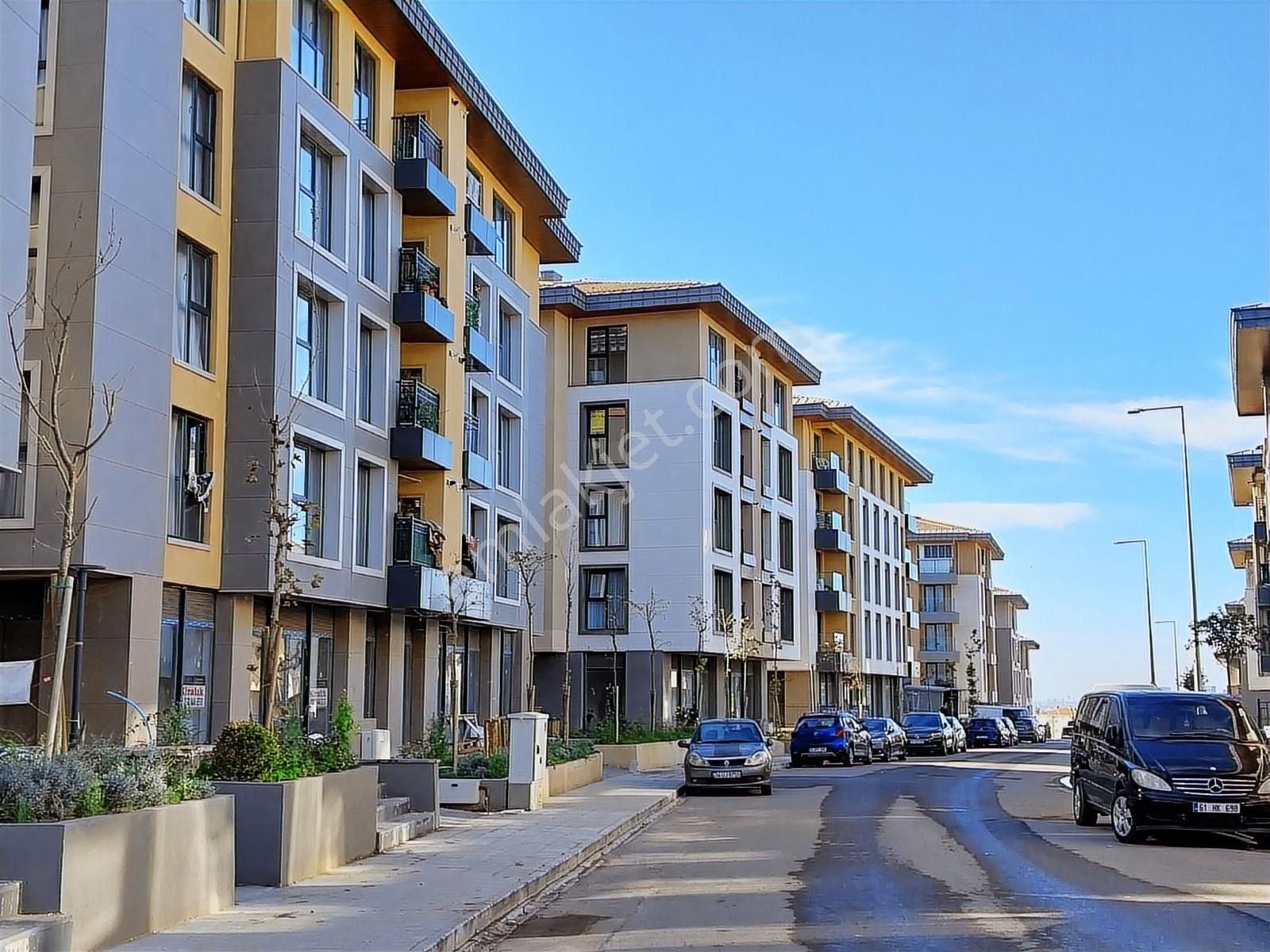 Yeni Açılacak Metroya Çok Yakın 100m2 Cadde Dükkan - Görsel 22