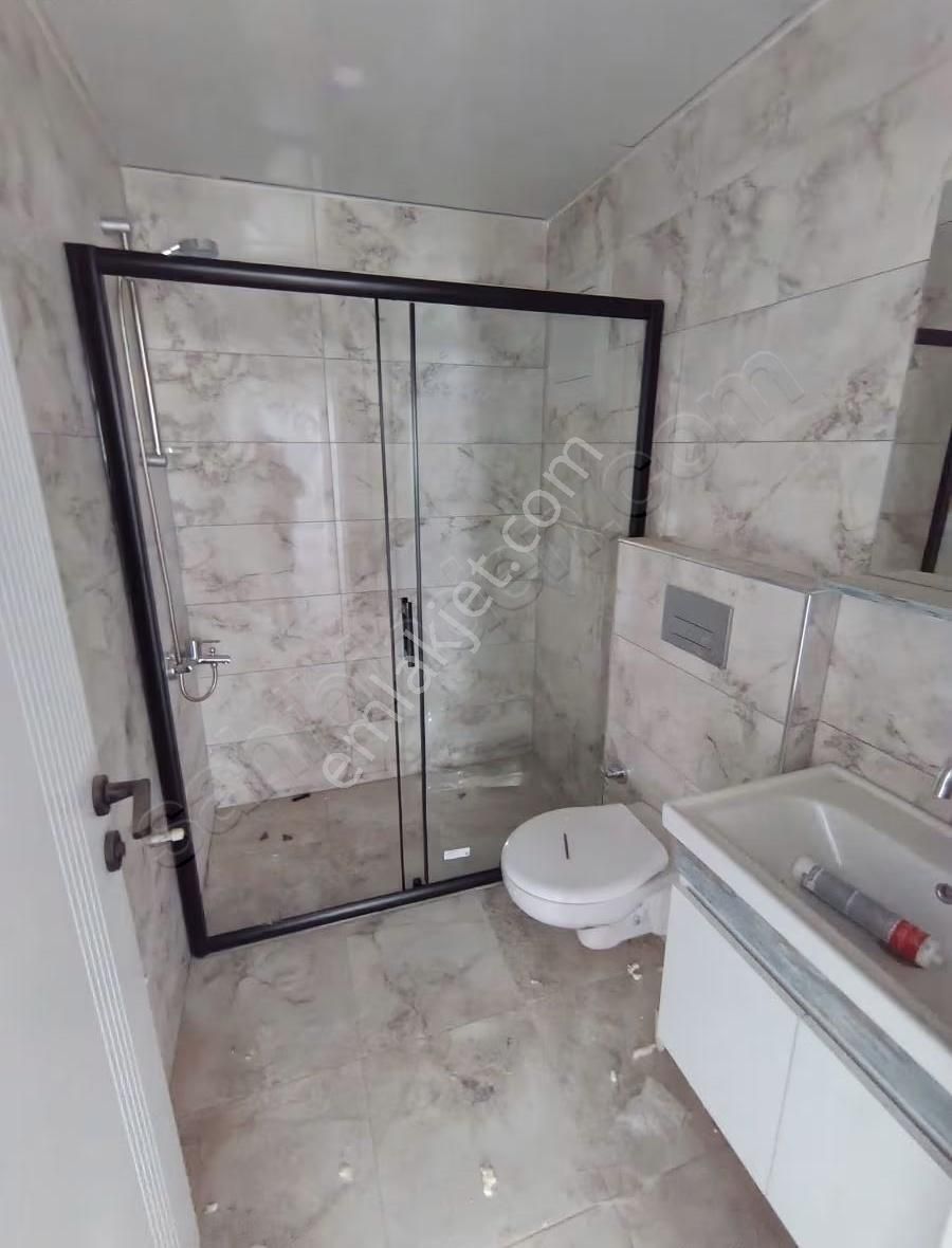 Erenköy Esentepe Mah.2+1 Herşeyi Ayrı 3. Kat Gb Cephe Daire - Görsel 5