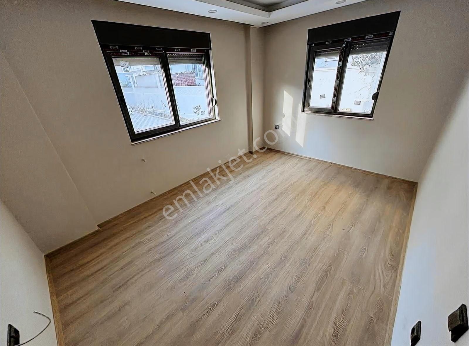 Çamlıbel Mah. 2+1 Herşeyi Ayrı Site İcerisinde Y.giris Daire - Görsel 13