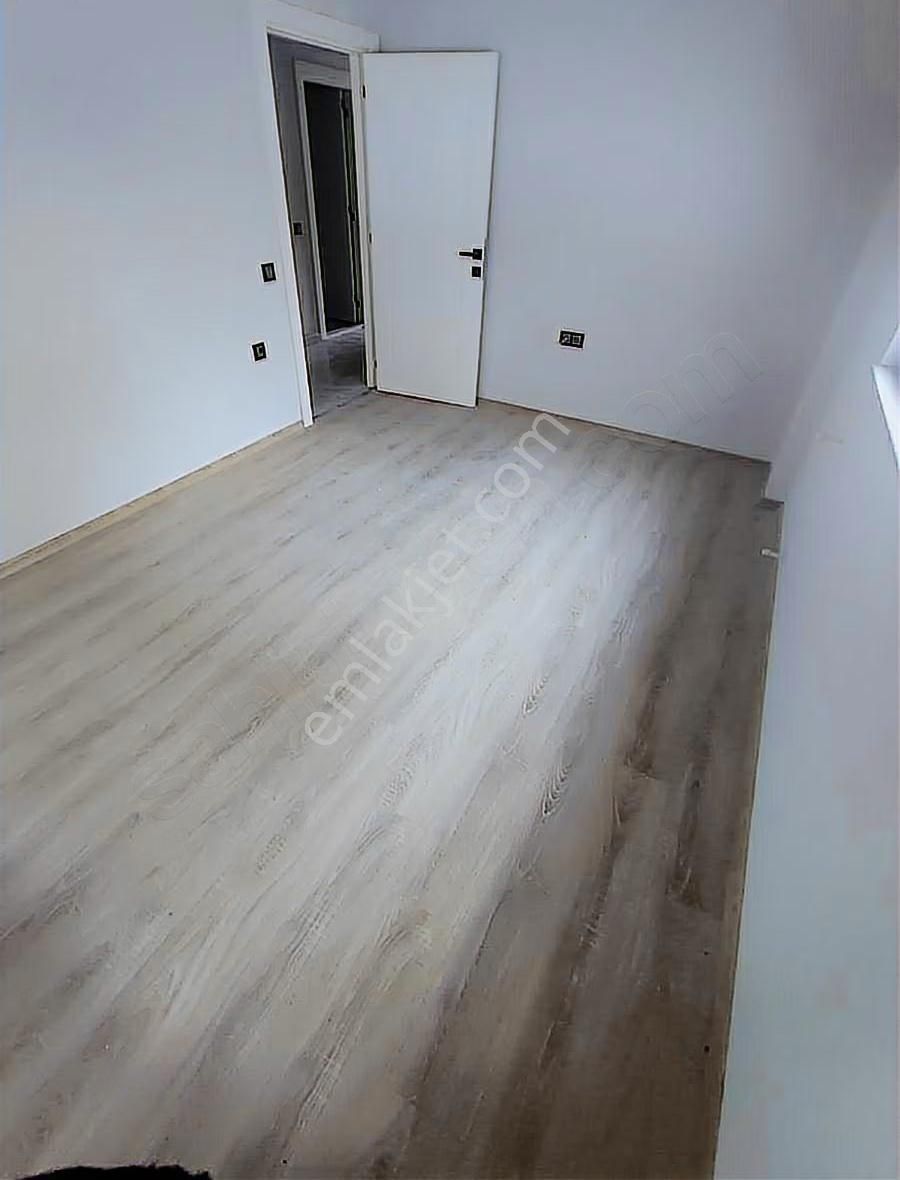 Çamlıbel Mah. 2+1 Herşeyi Ayrı Site İcerisinde Y.giris Daire - Görsel 12