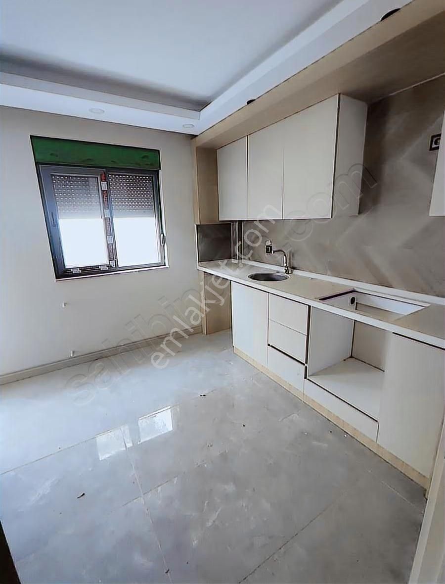 Çamlıbel Mah. 2+1 Herşeyi Ayrı Site İcerisinde Y.giris Daire - Görsel 8