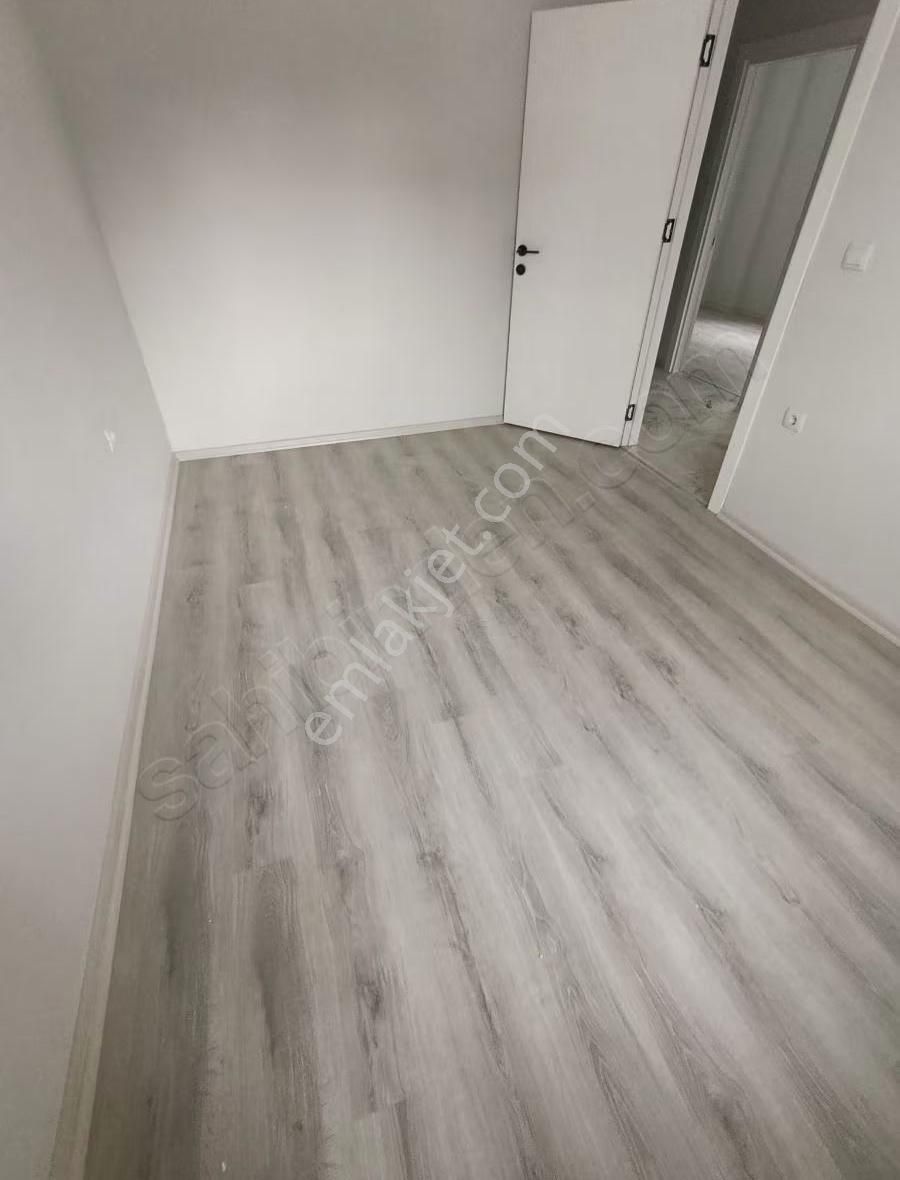 Erenköy Esentepe Mah.2+1 Ayrı Mutfak 1. Kat Daire - Görsel 5