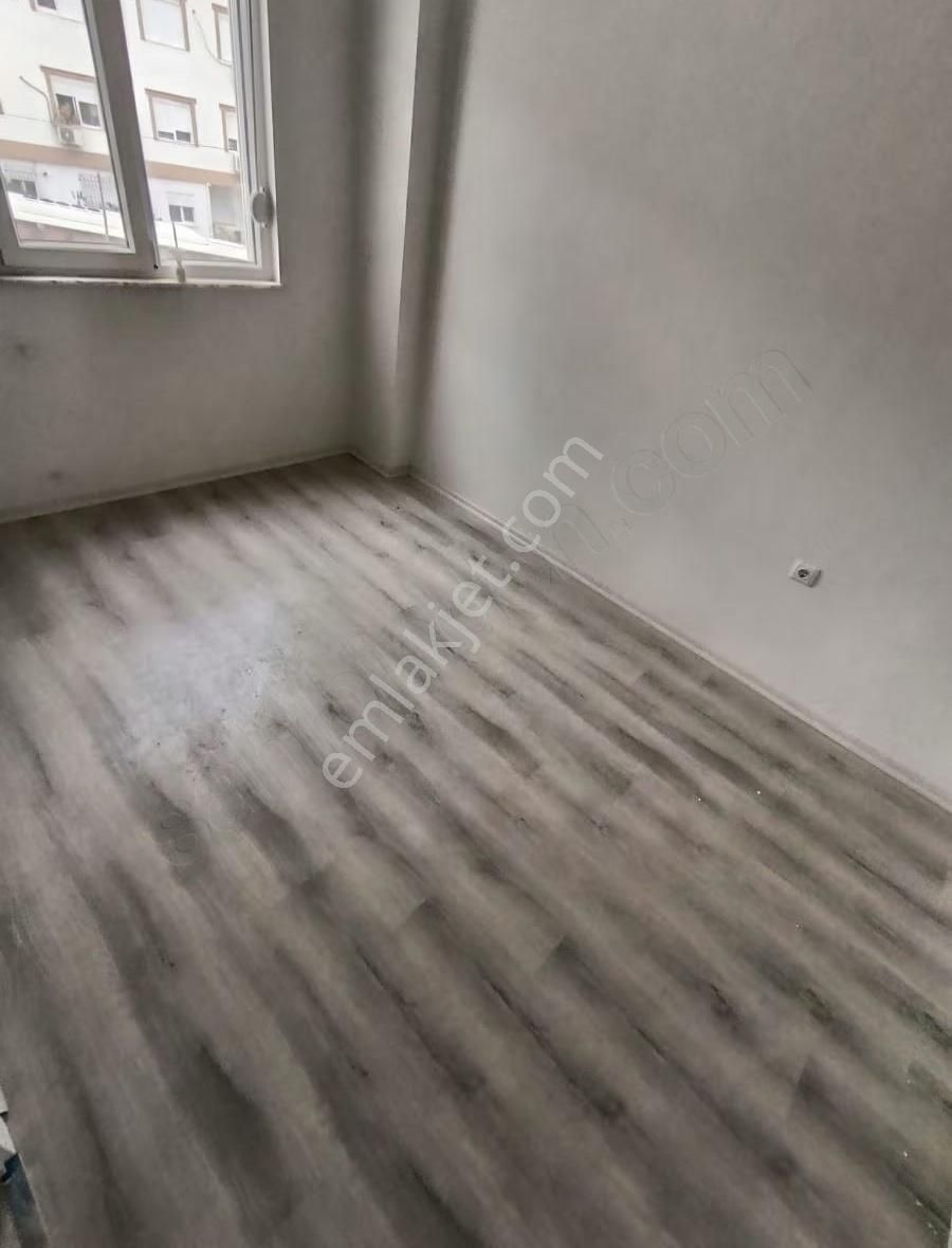 Erenköy Esentepe Mah.2+1 Ayrı Mutfak 1. Kat Daire - Görsel 15