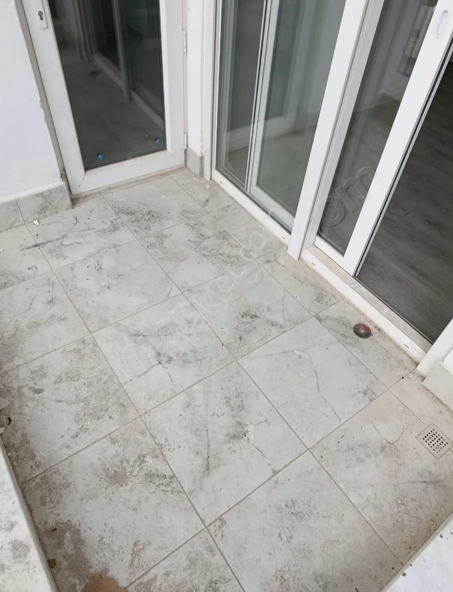 Erenköy Esentepe Mah.2+1 Ayrı Mutfak 1. Kat Daire - Görsel 7