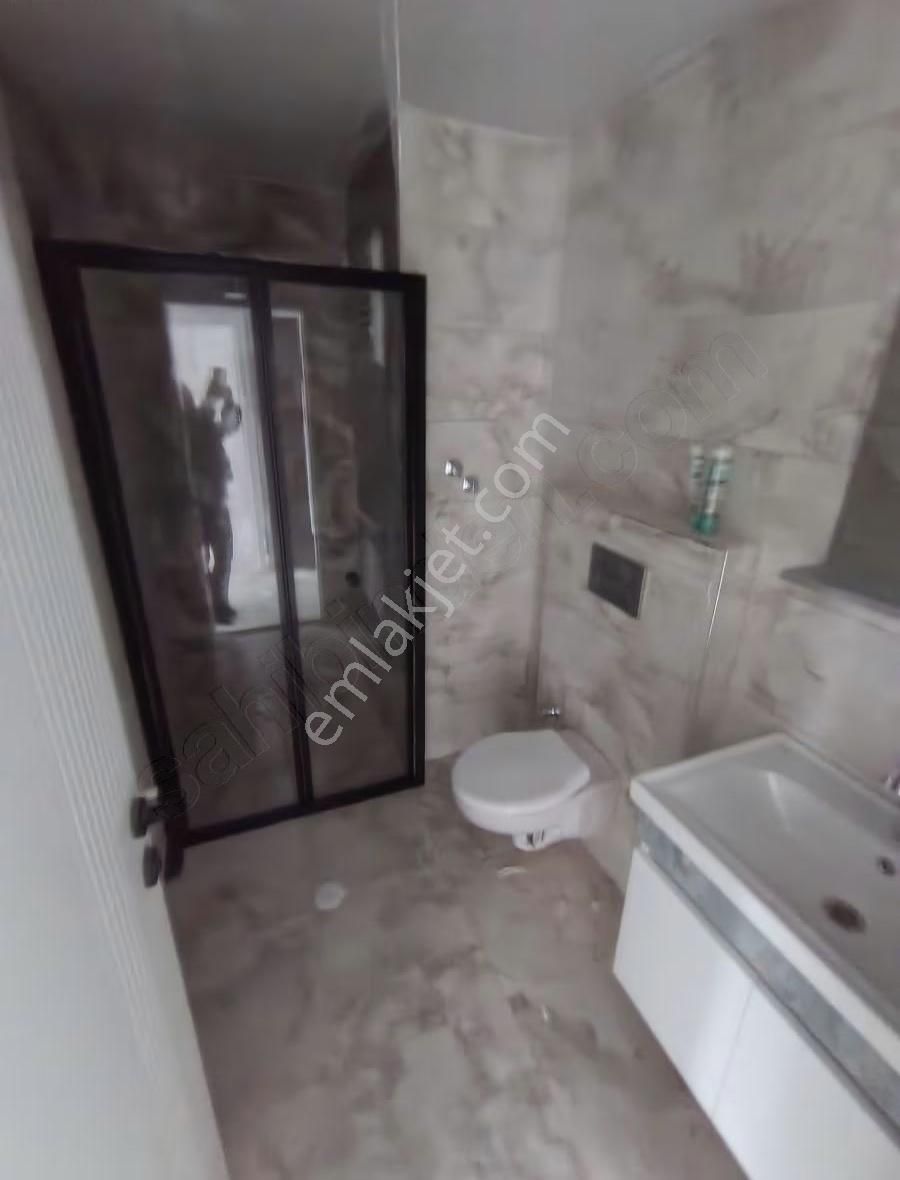 Erenköy Esentepe Mah.2+1 Ayrı Mutfak 1. Kat Daire - Görsel 23