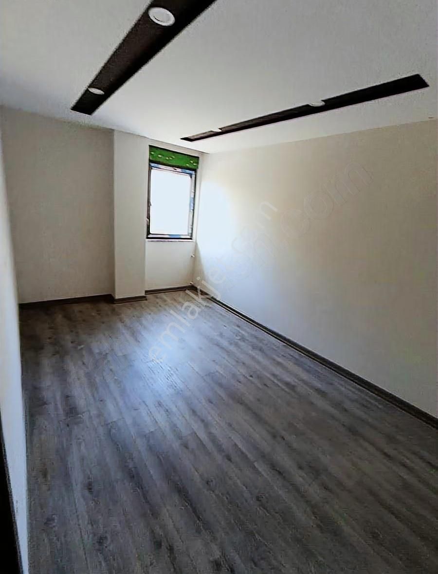 Erenköy Mah.3+1 Cift Wc Banyo Bahçe Dublexi - Görsel 11