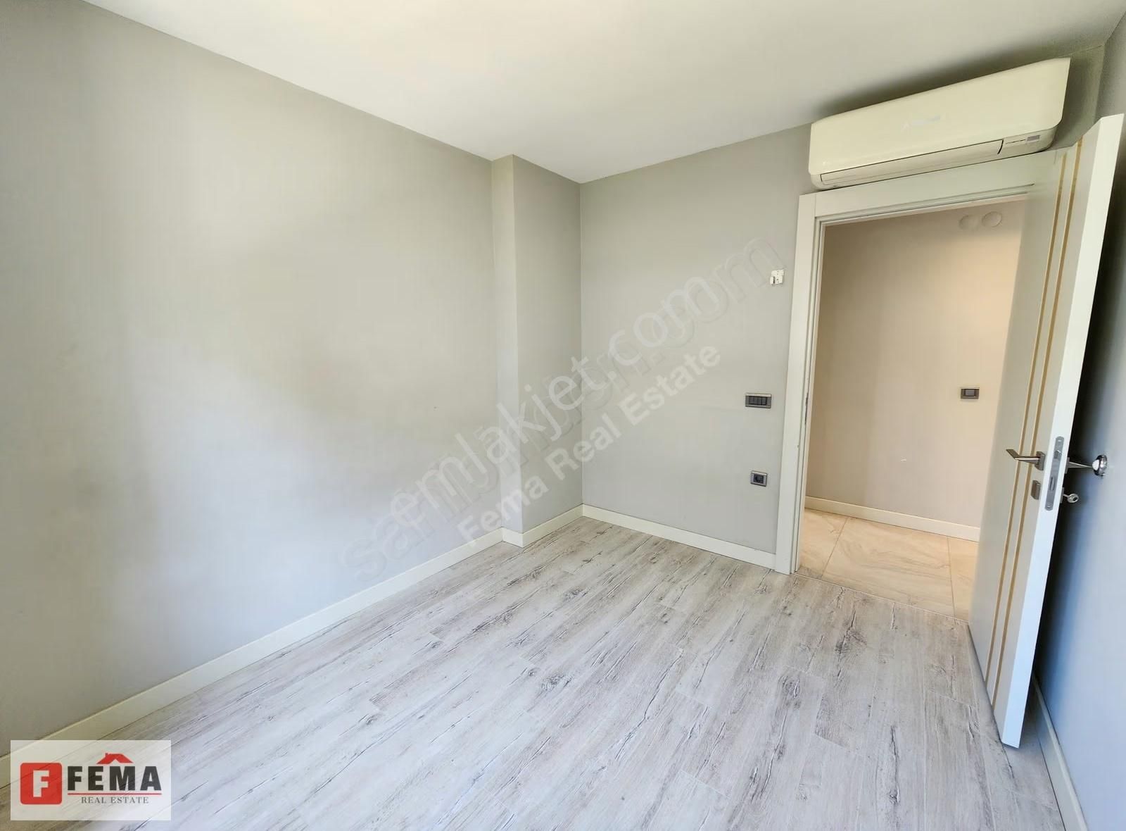 Uncalıda Modern Sitede Kiralık Lüks 2+1 - Ayrı Mutfak - Görsel 2